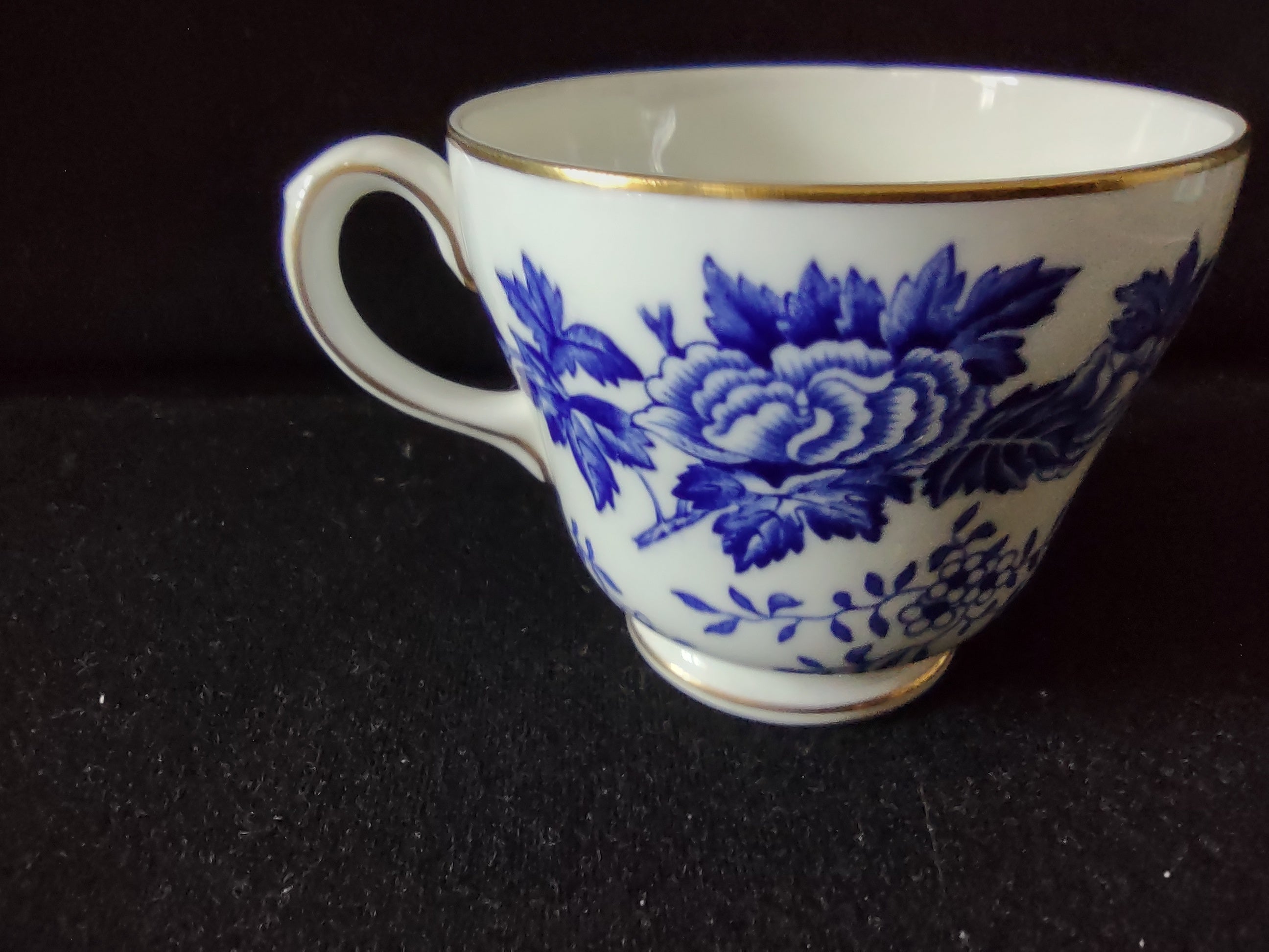 Vintage Wedgwood Avon Blue Cup Saucer Set Bone China England [6280]