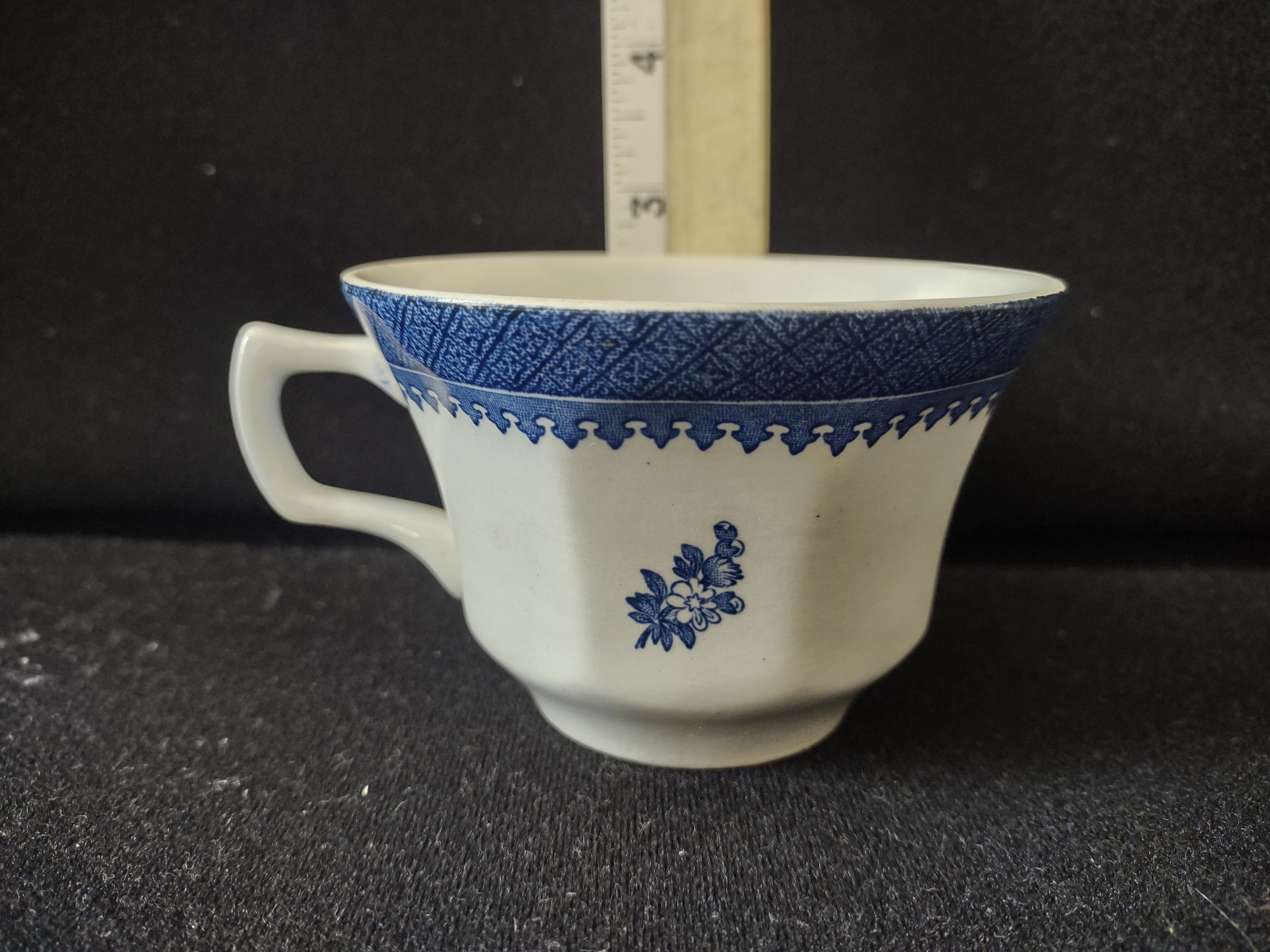 Vintage Wedgwood Georgetown Springfield Teacup Bone China England [6282]