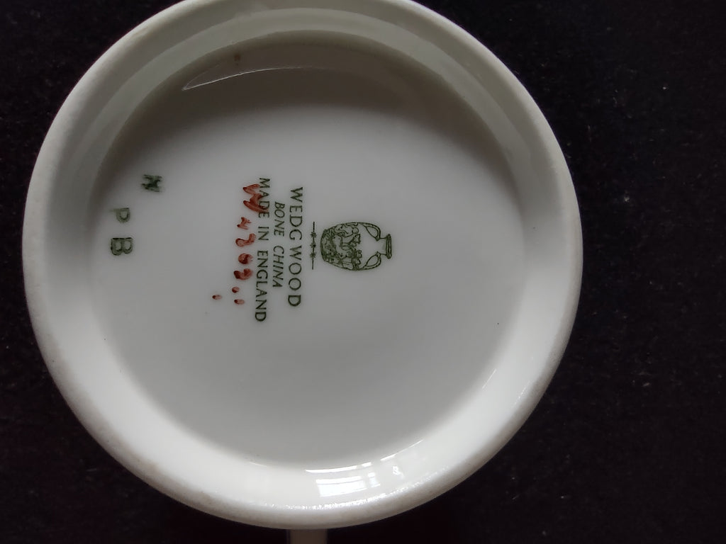 Vintage Wedgwood Platinum Band Demitasse Cup Saucer Set Bone China England [6284]