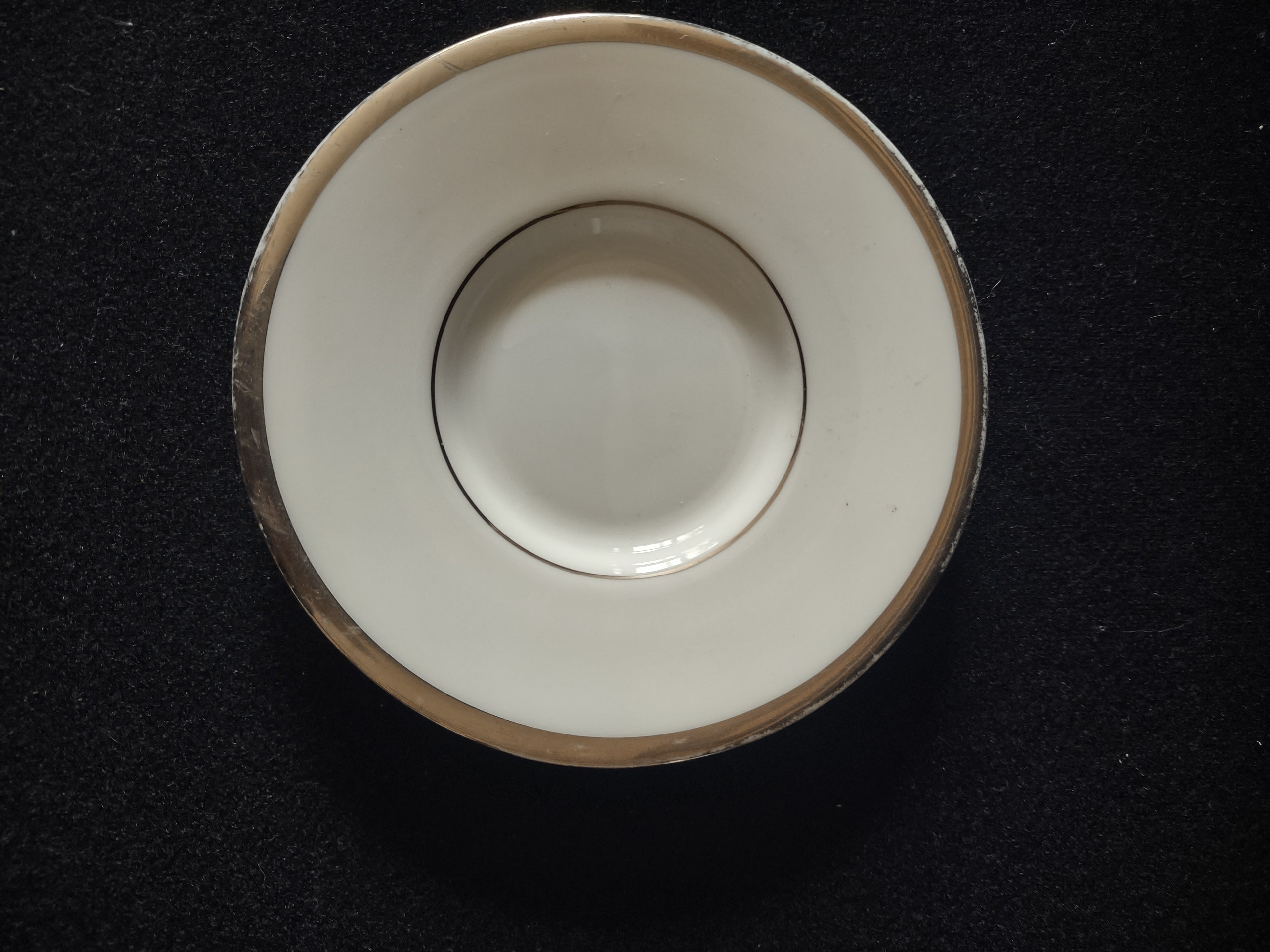 Vintage Wedgwood White Platinum Band Saucer Bone China England [6285]