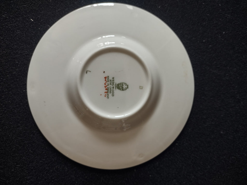 Vintage Wedgwood White Platinum Band Saucer Bone China England [6285]