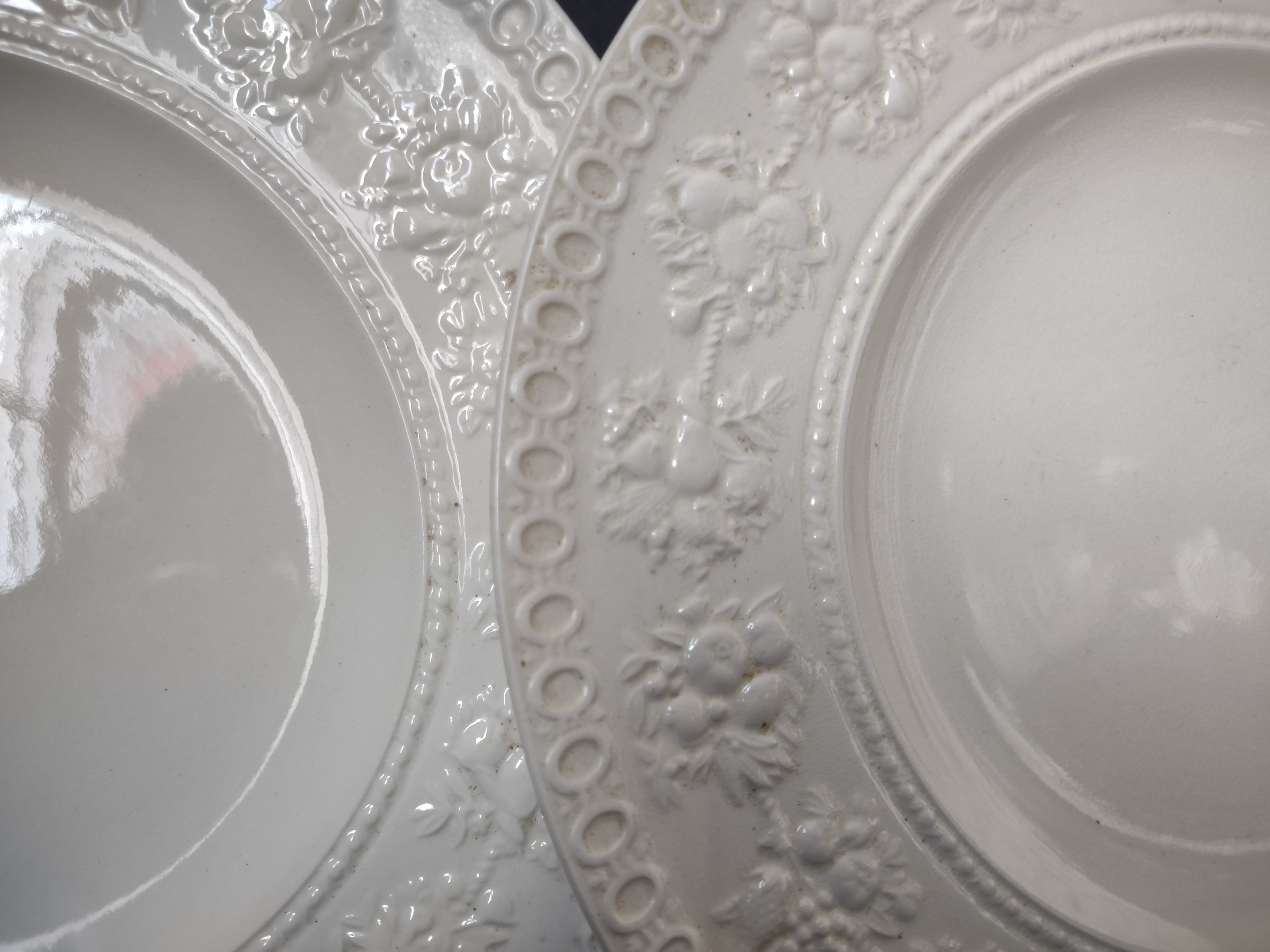 Vintage Wedgwood Wellesley Cream Embossed Lunch Plate Pair England [6307]