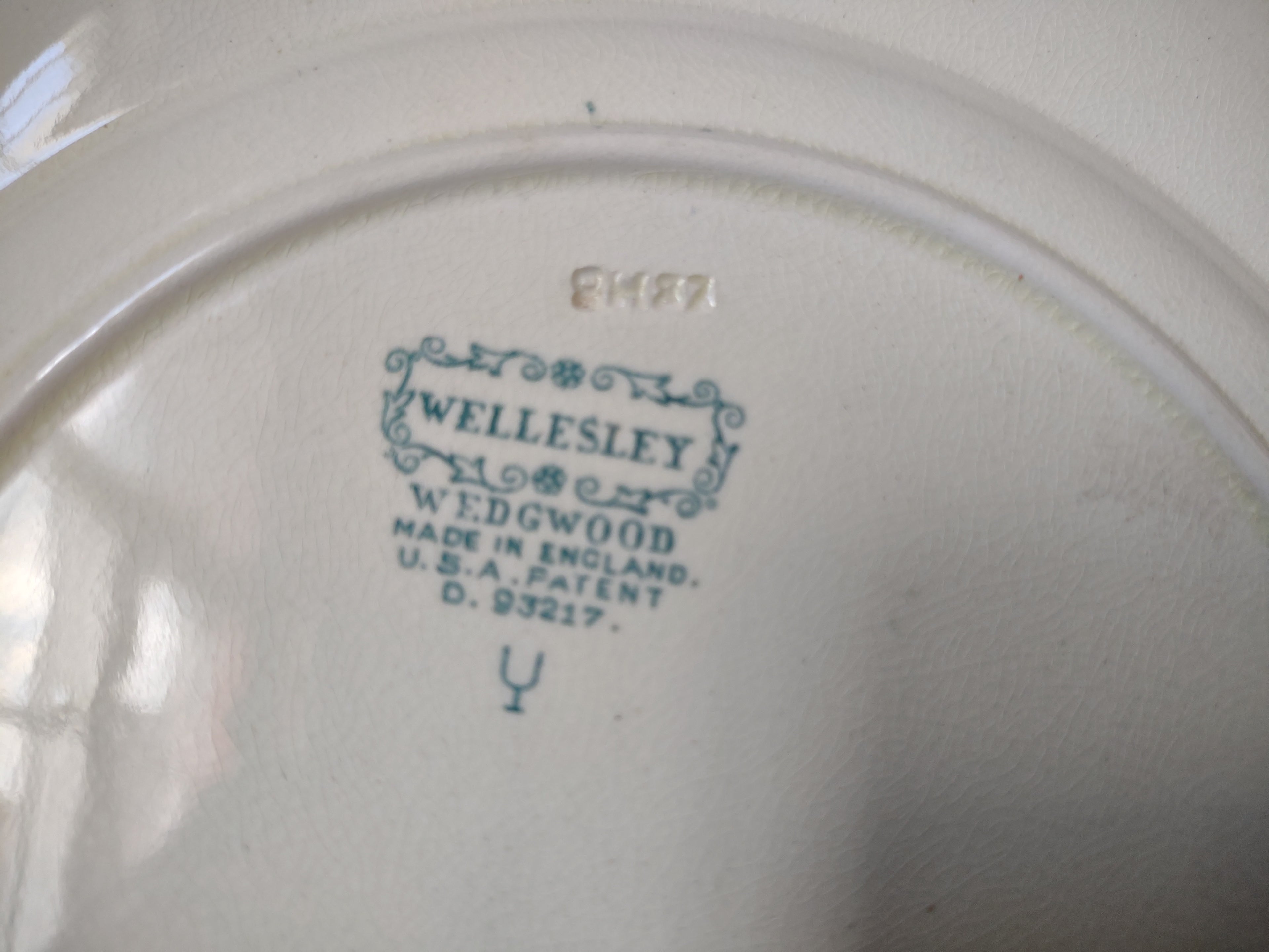 Vintage Wedgwood Wellesley Cream Embossed Lunch Plate Pair England [6307]