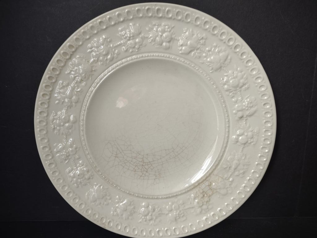 Vintage Wedgwood Wellesley Cream CRAZING Lunch Plate England [6308]