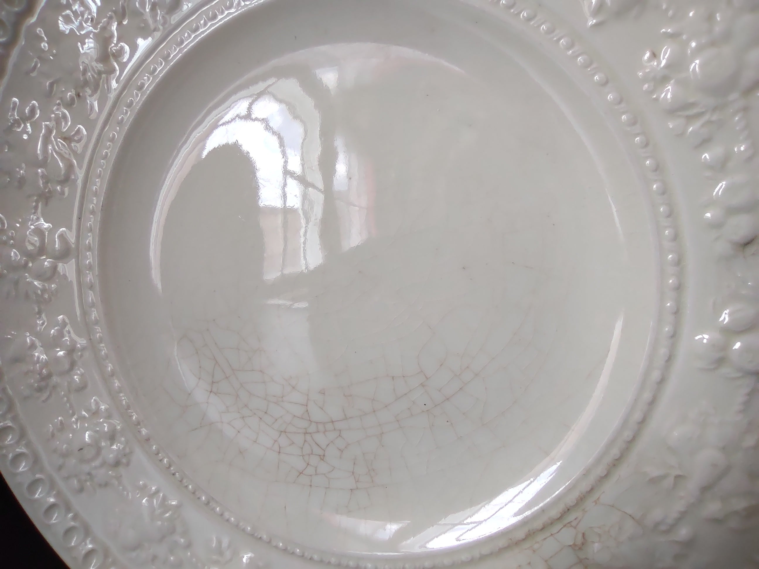 Vintage Wedgwood Wellesley Cream CRAZING Lunch Plate England [6308]