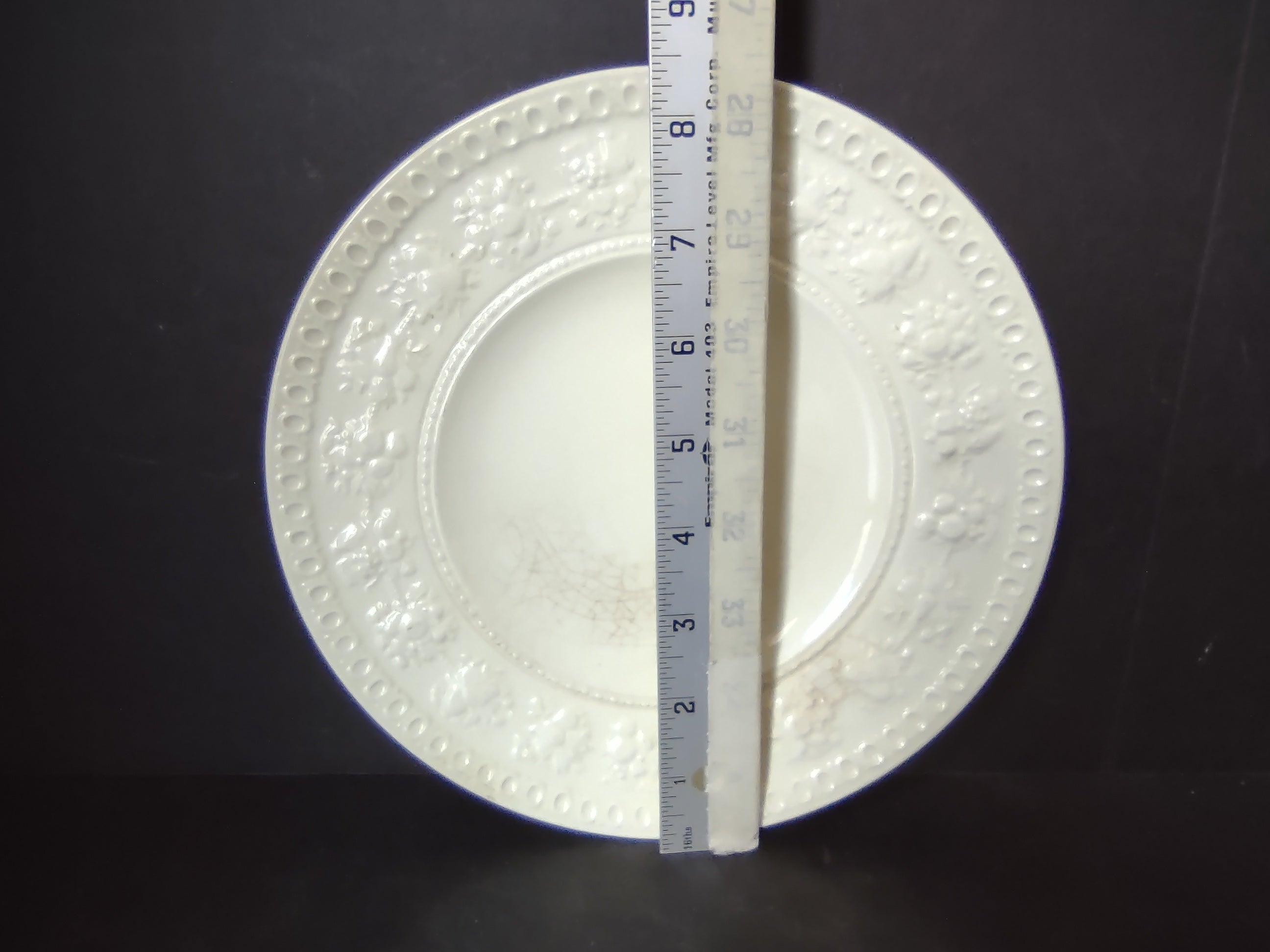 Vintage Wedgwood Wellesley Cream CRAZING Lunch Plate England [6308]