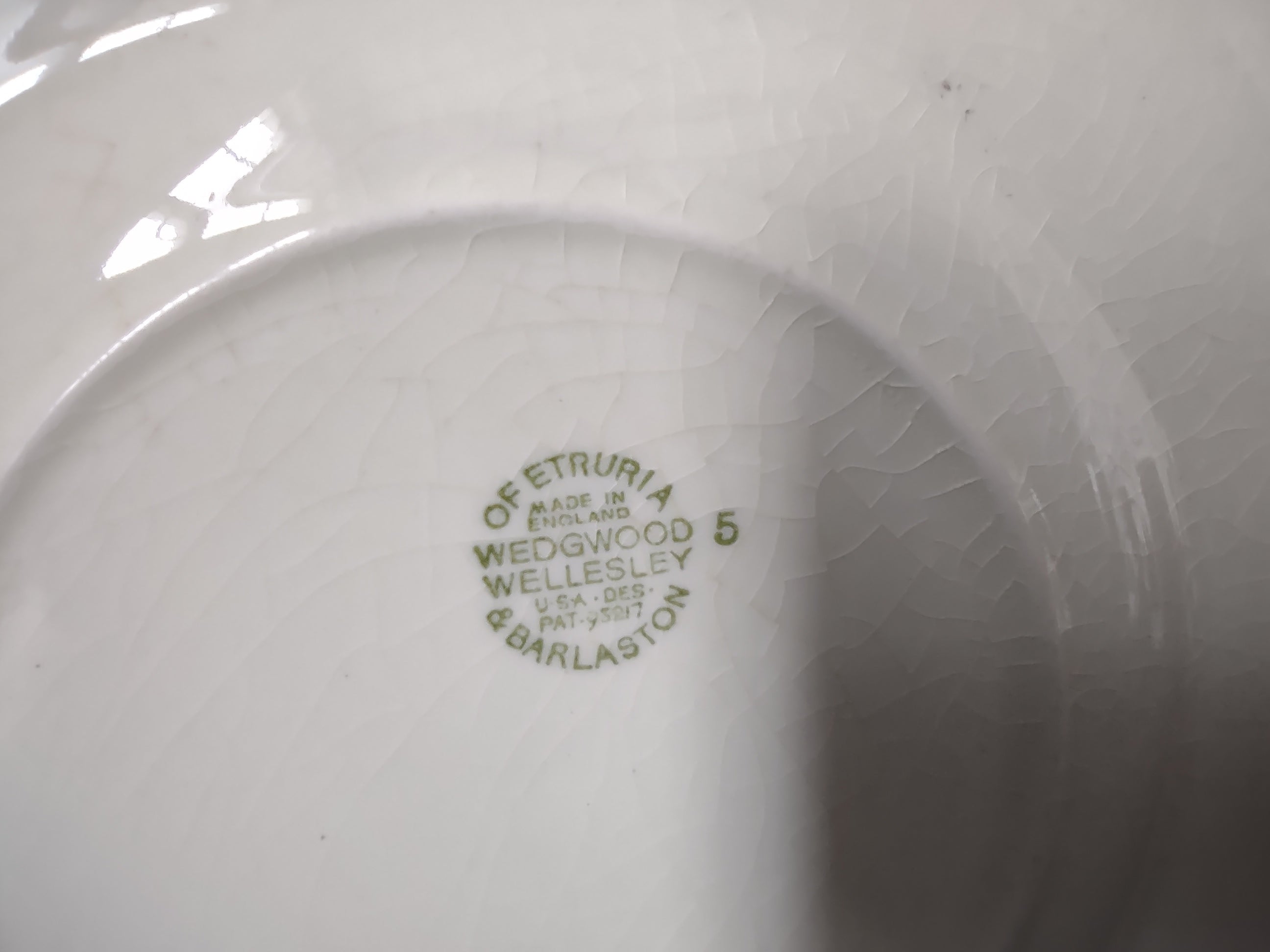 Vintage Wedgwood Wellesley Cream CRAZING Lunch Plate England [6308]