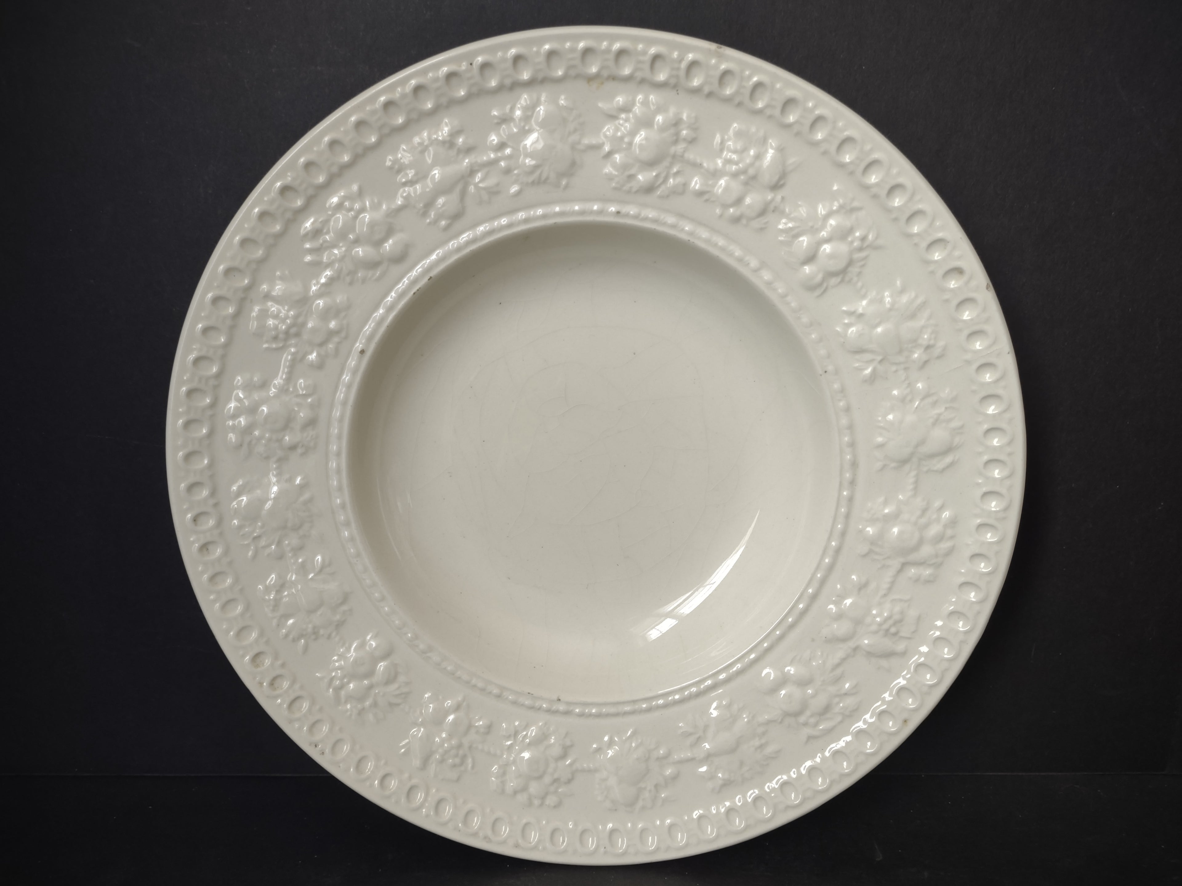 Vintage Wedgwood Wellesley Cream Embossed Rimmed Soup Bowl England [6309]