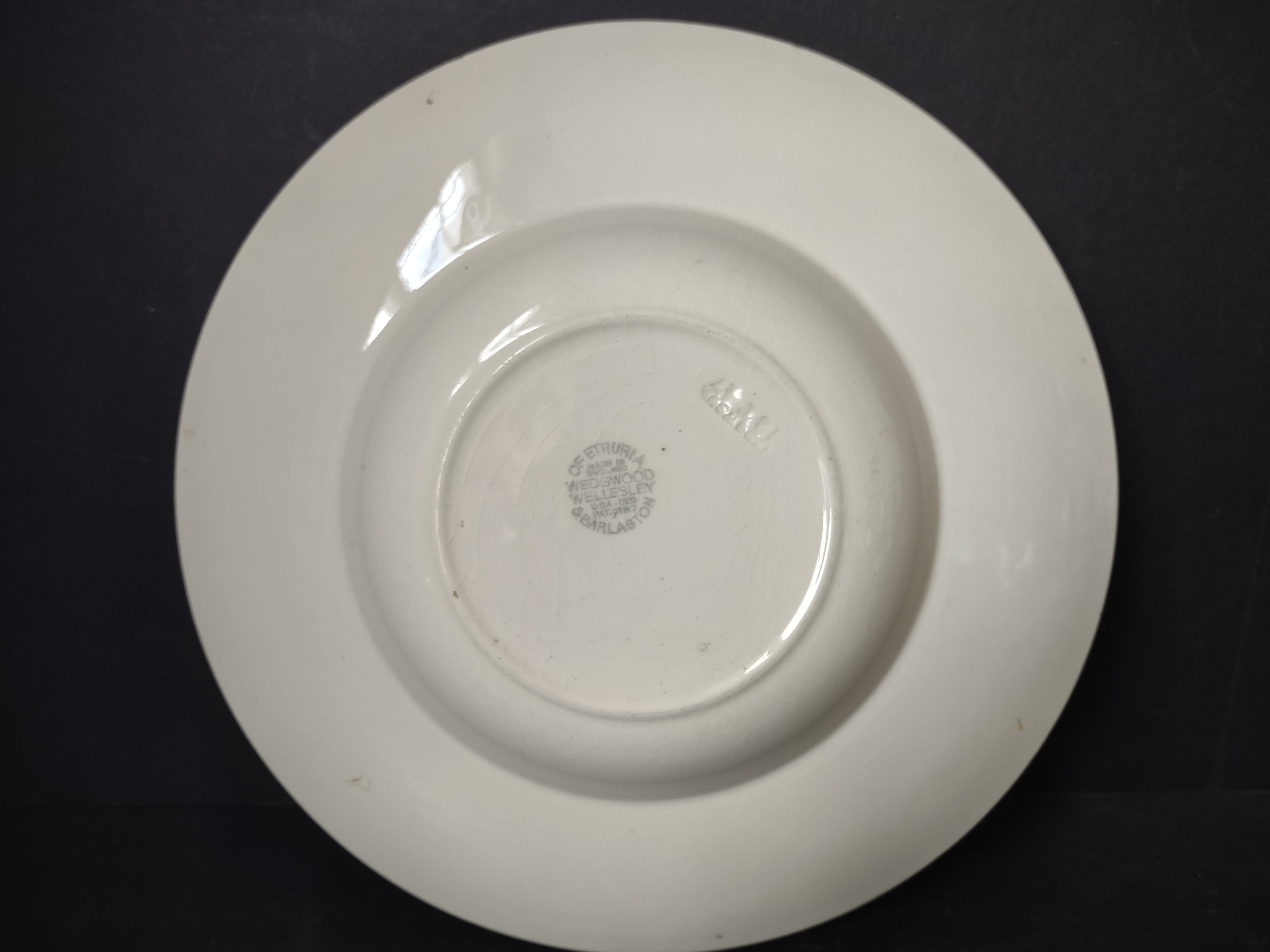 Vintage Wedgwood Wellesley Cream Embossed Rimmed Soup Bowl England [6309]