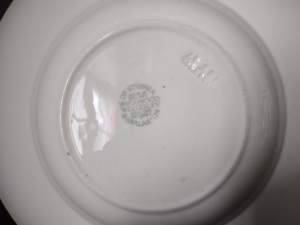 Vintage Wedgwood Wellesley Cream Embossed Rimmed Soup Bowl England [6309]