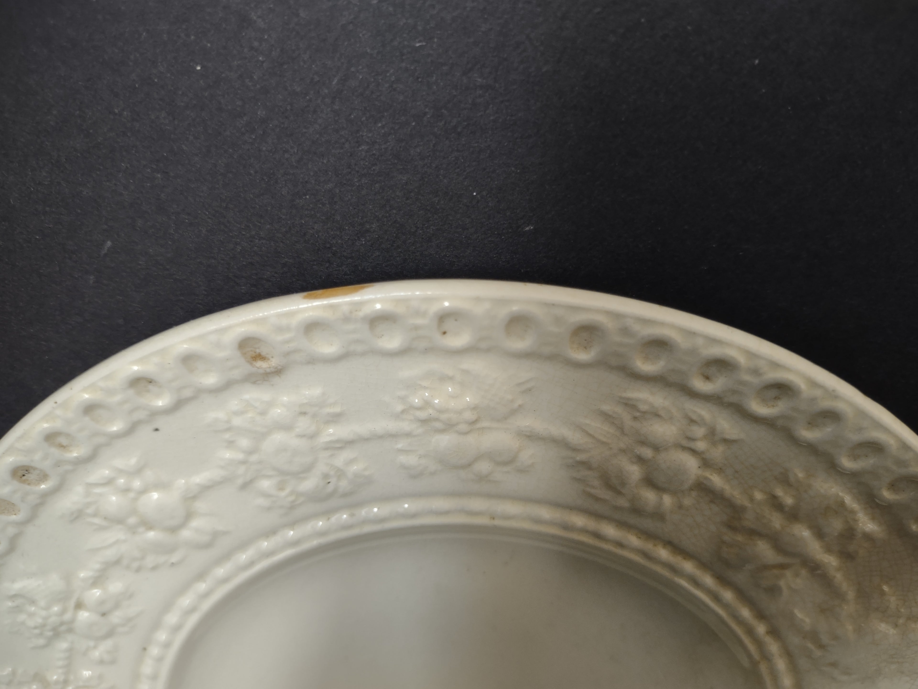 Vintage Wedgwood Wellesley Cream Embossed Dessert PlateEngland [6310]