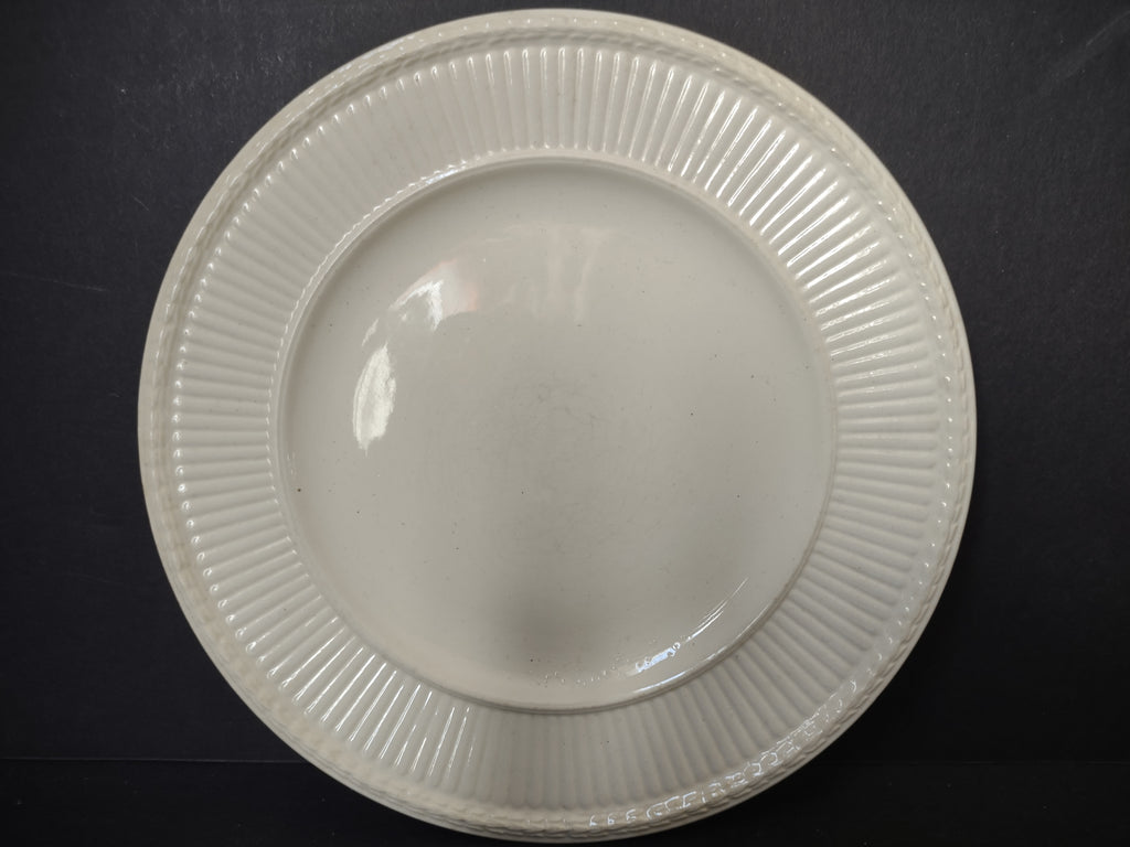 Vintage Wedgwood Edme Cream Ribbed Plate Made in England [6312]