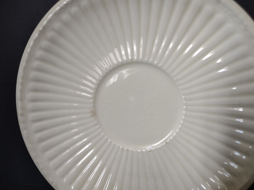 Vintage Wedgwood Edme White Ribbed Saucer England [6314]