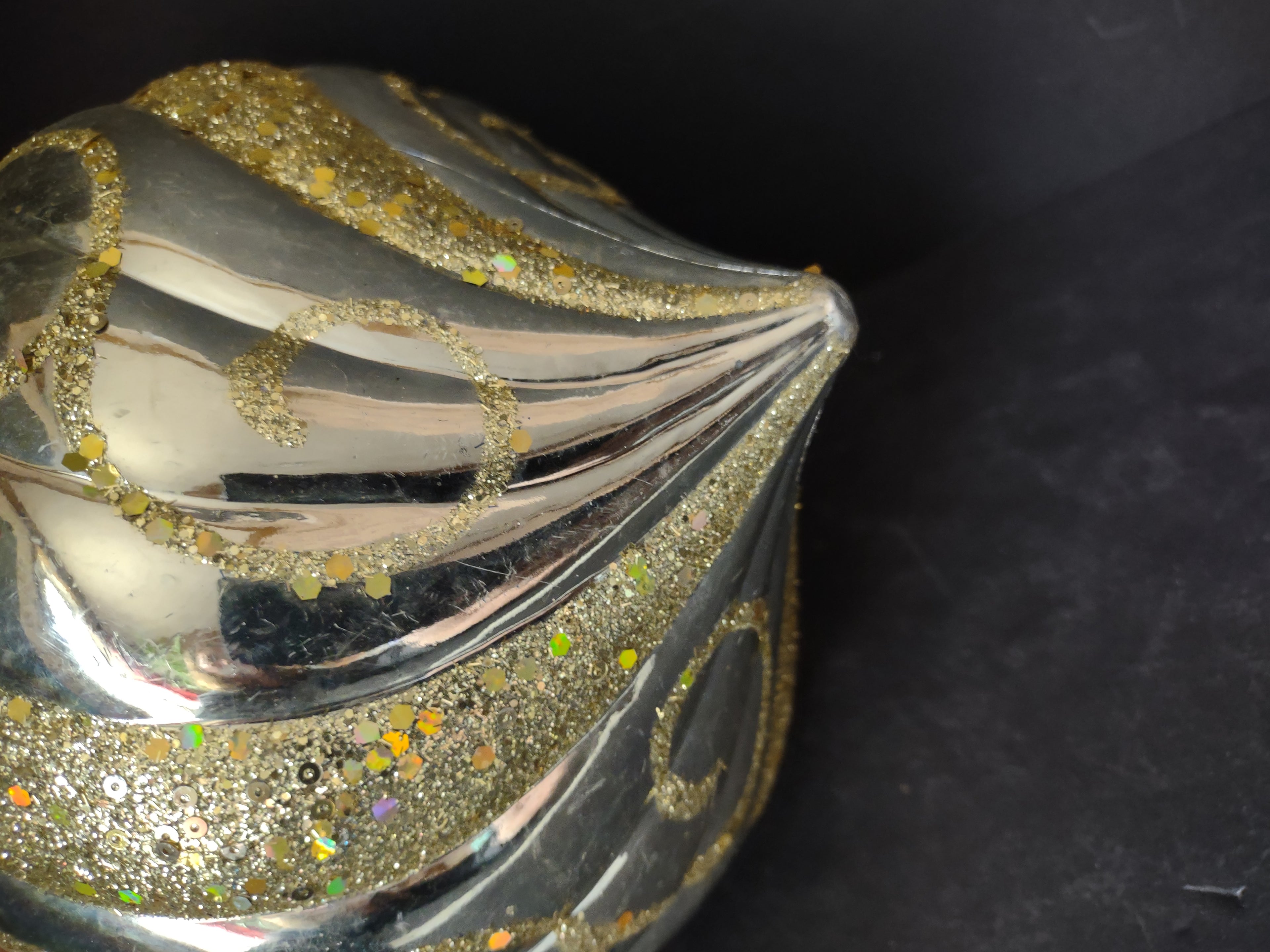 Vintage Silver Plastic Christmas Ornament Gold Glitter Swirl [4838]