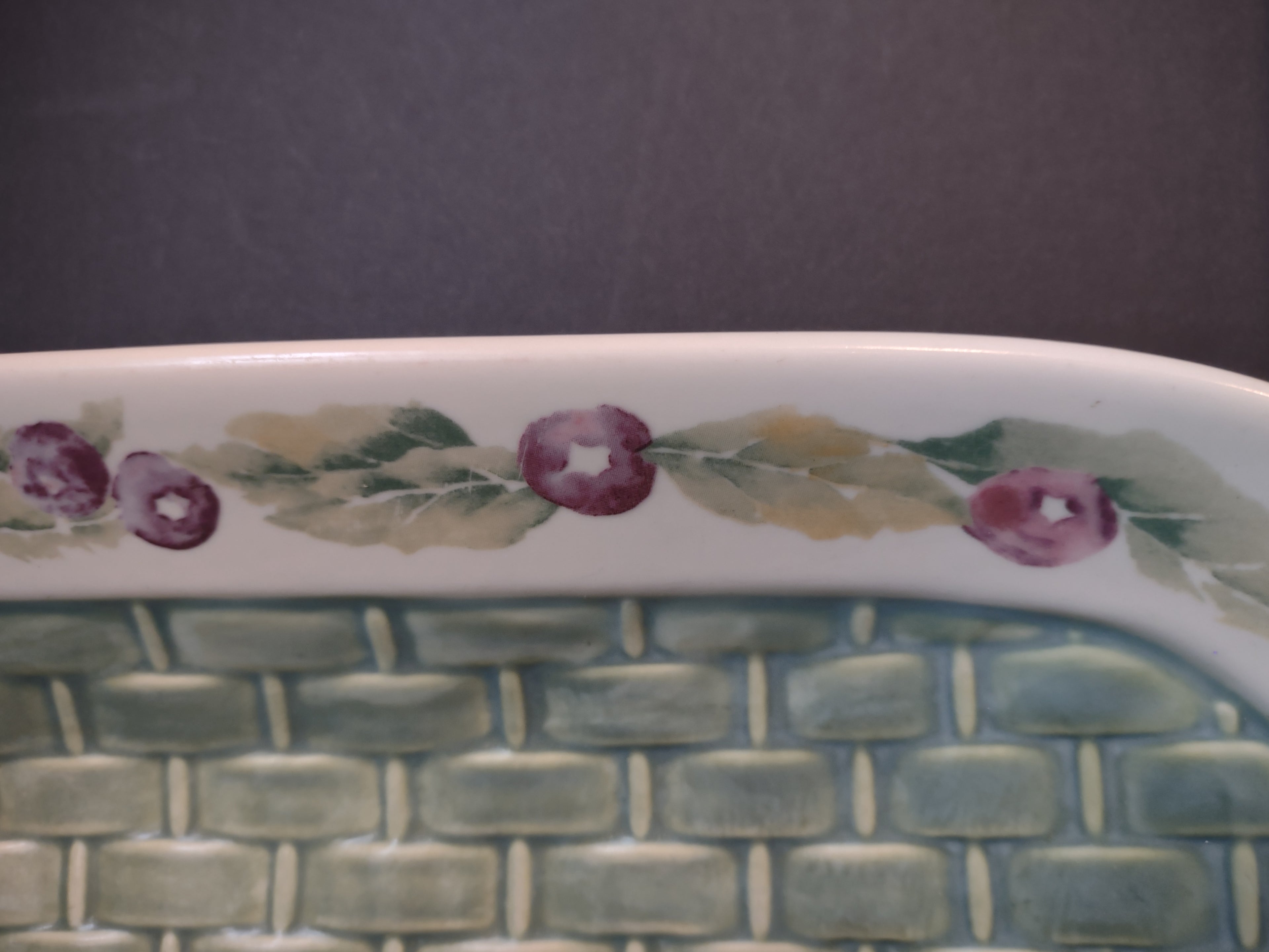Vintage Pfaltzgraff Serving Platter Basketweave Floral Berry 16" [6336]