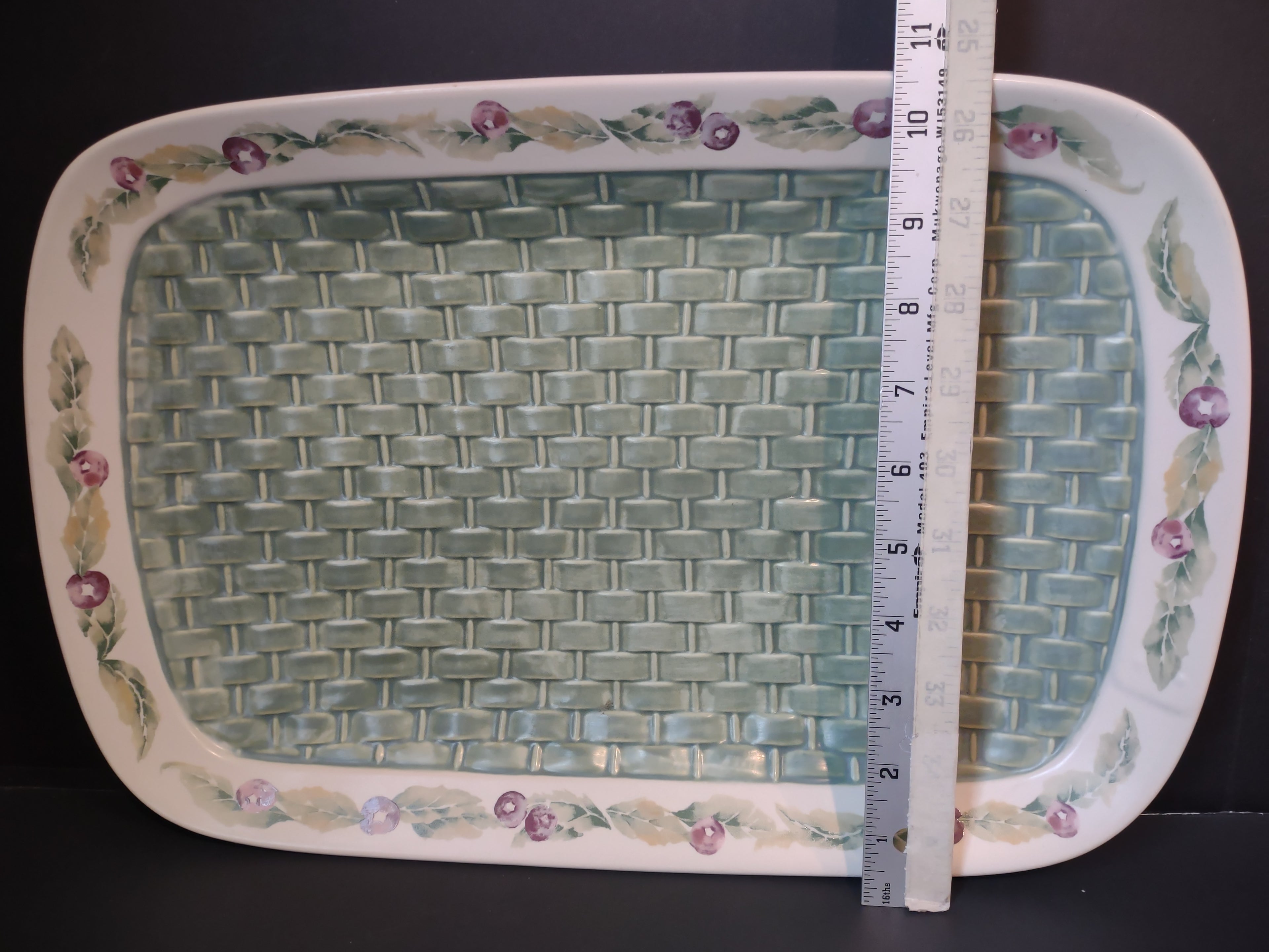 Vintage Pfaltzgraff Serving Platter Basketweave Floral Berry 16" [6336]
