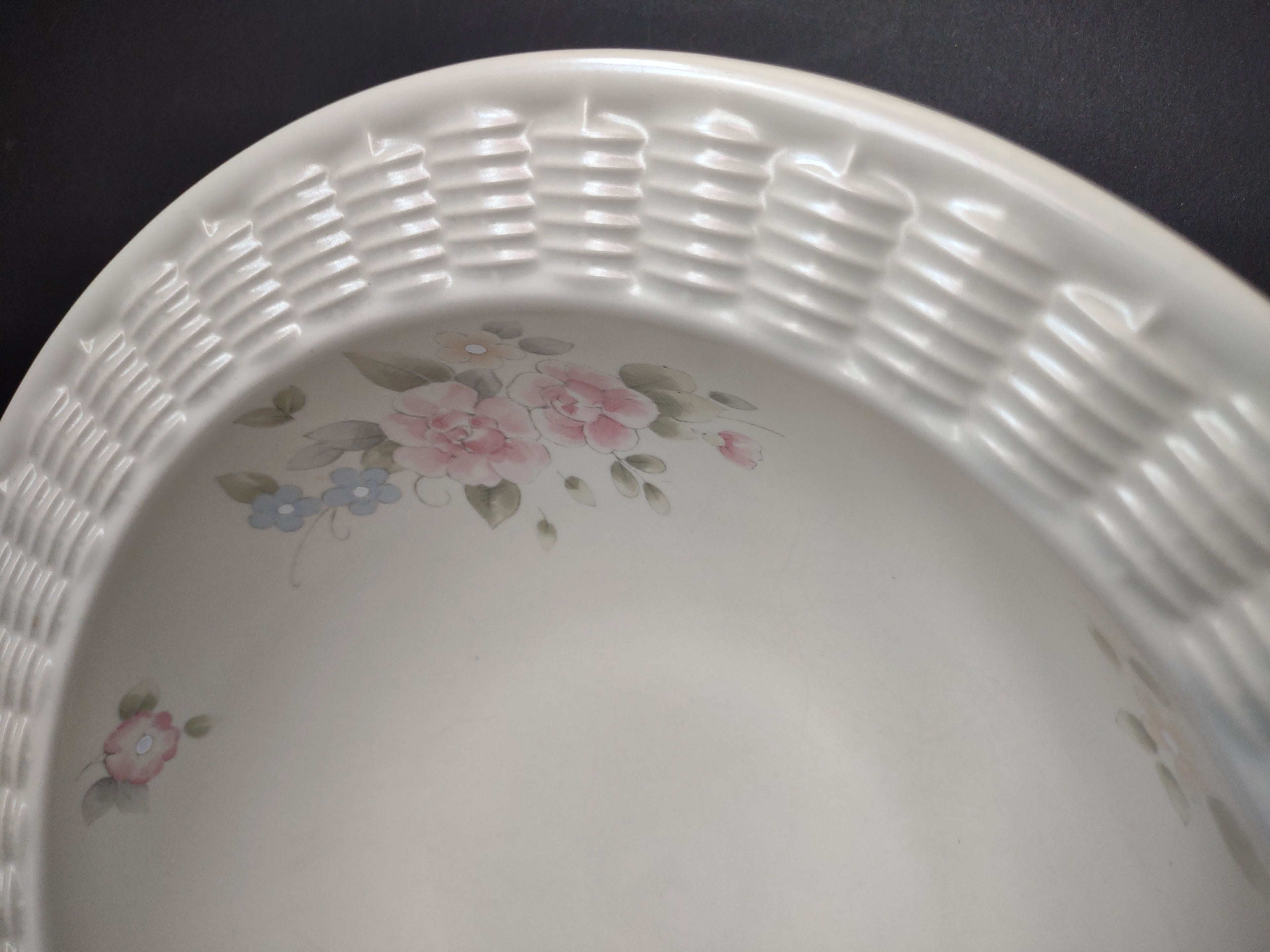 Vintage Pfaltzgraff Trousseau Serving Bowl 10" Basketweave USA [6361]