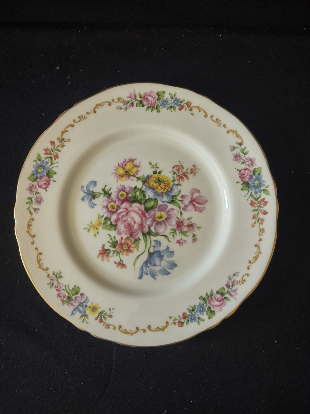 Vintage Crown Staffordshire Dinner Plate Floral Bone China England [6315]