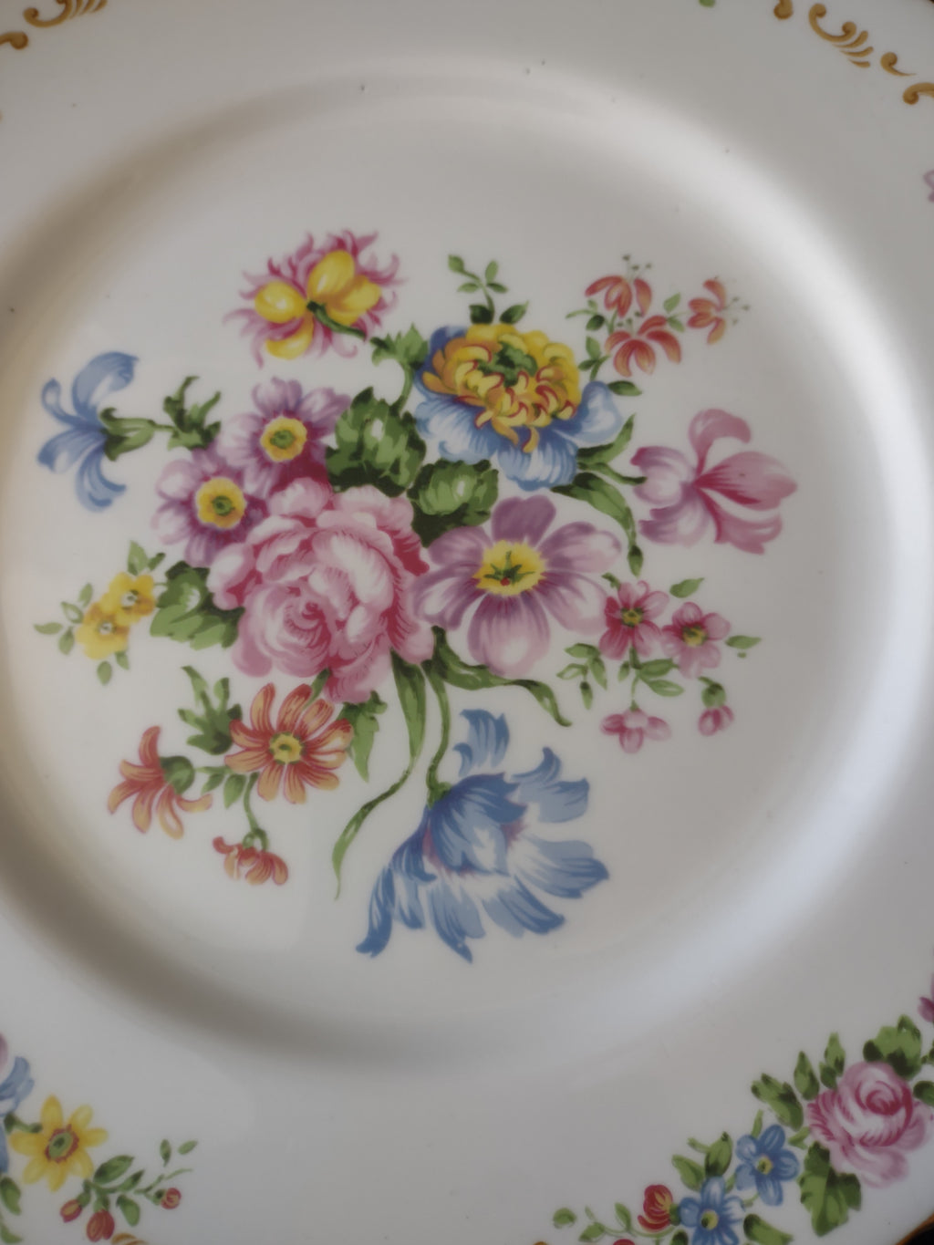 Vintage Crown Staffordshire Dinner Plate Floral Bone China England [6315]