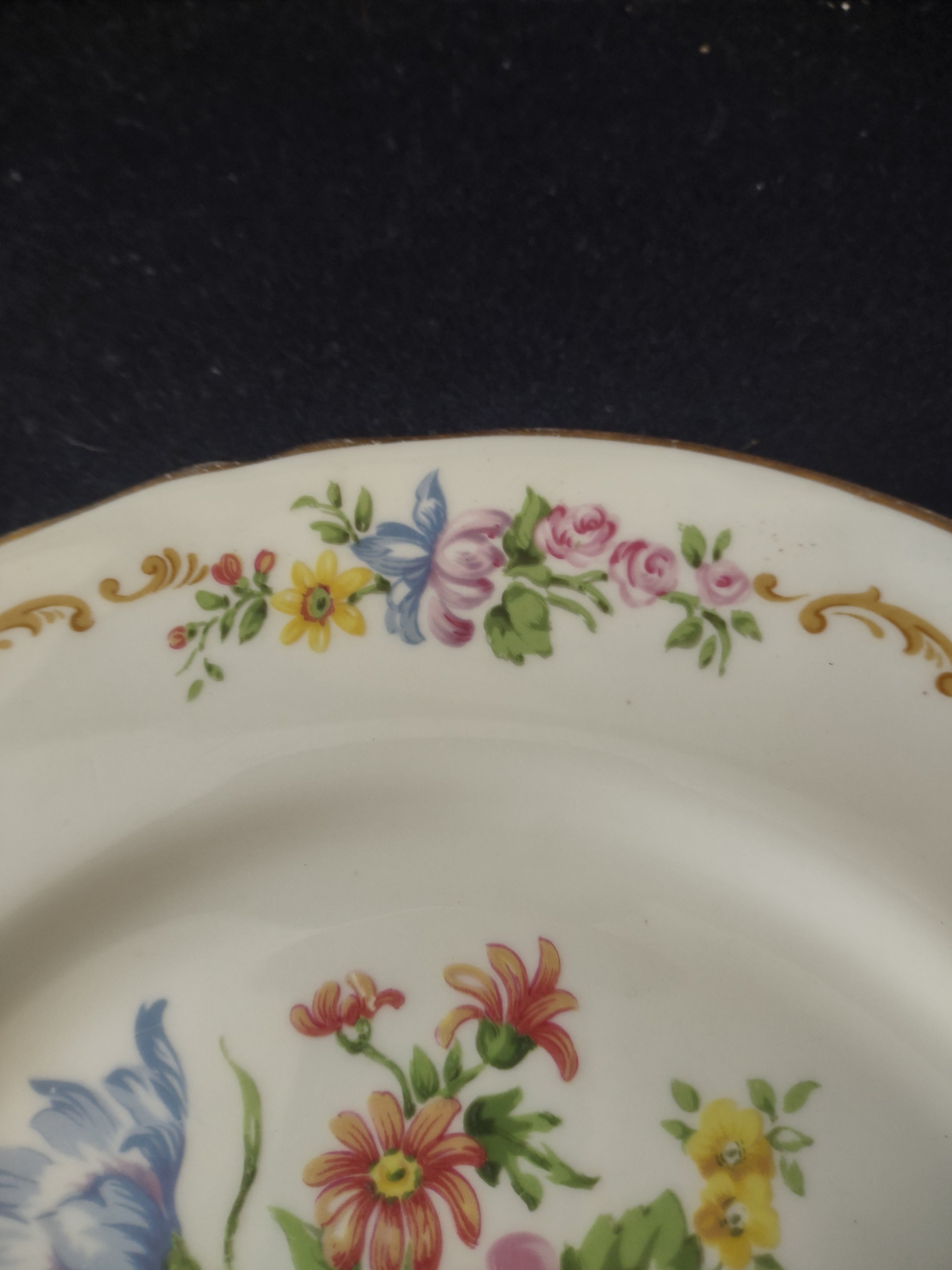 Vintage Crown Staffordshire Dinner Plate Floral Bone China England [6315]