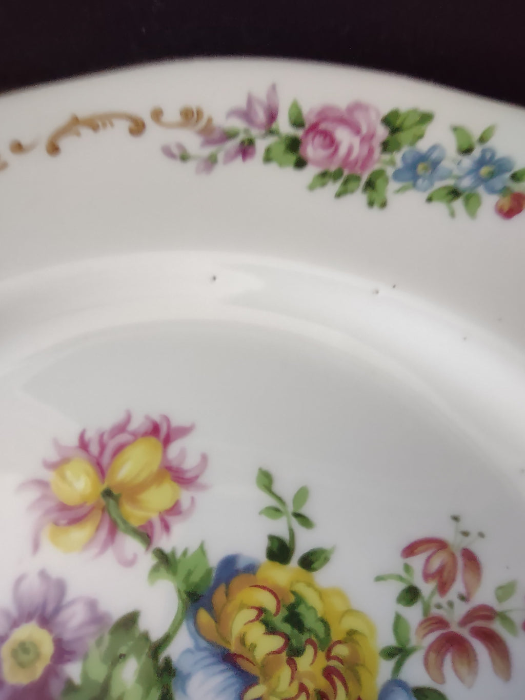 Vintage Crown Staffordshire Dinner Plate Floral Bone China England [6315]