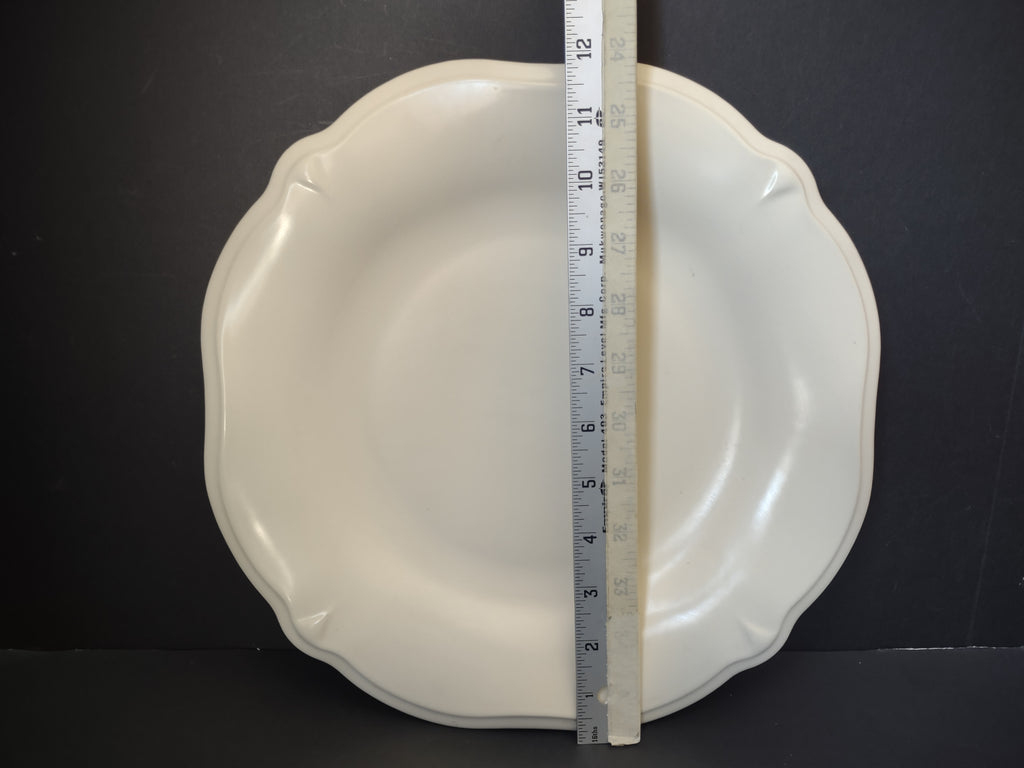 Vintage Pfaltzgraff 12" Cream Scalloped Serving Platter Dinnerware [6362]
