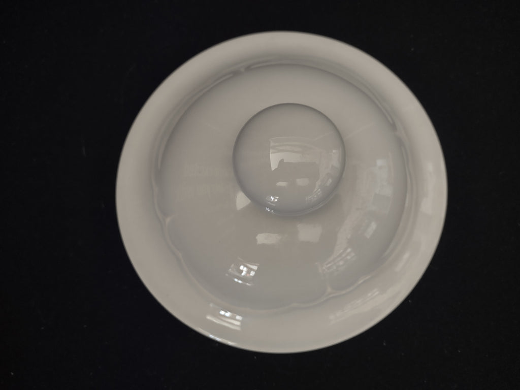 Vintage Pfaltzgraff Blue Rose Dome Lid with Ball Knob White Ceramic [6319]