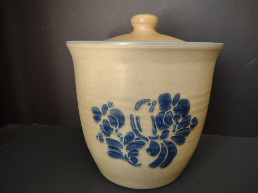 Vintage Pfaltzgraff Village Blue Floral Stoneware 3 Qt Canister w/Lid [6364]