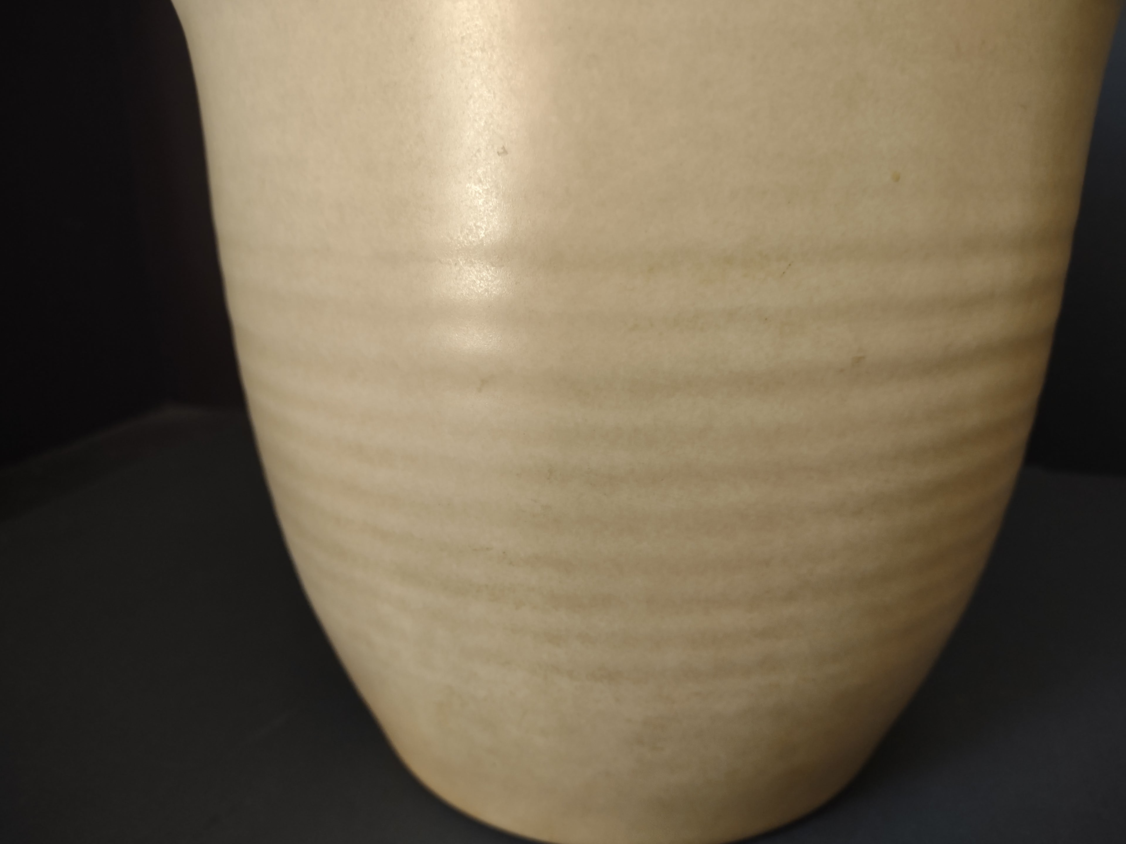 Vintage Pfaltzgraff Village Blue Floral Stoneware 3 Qt Canister w/Lid [6364]