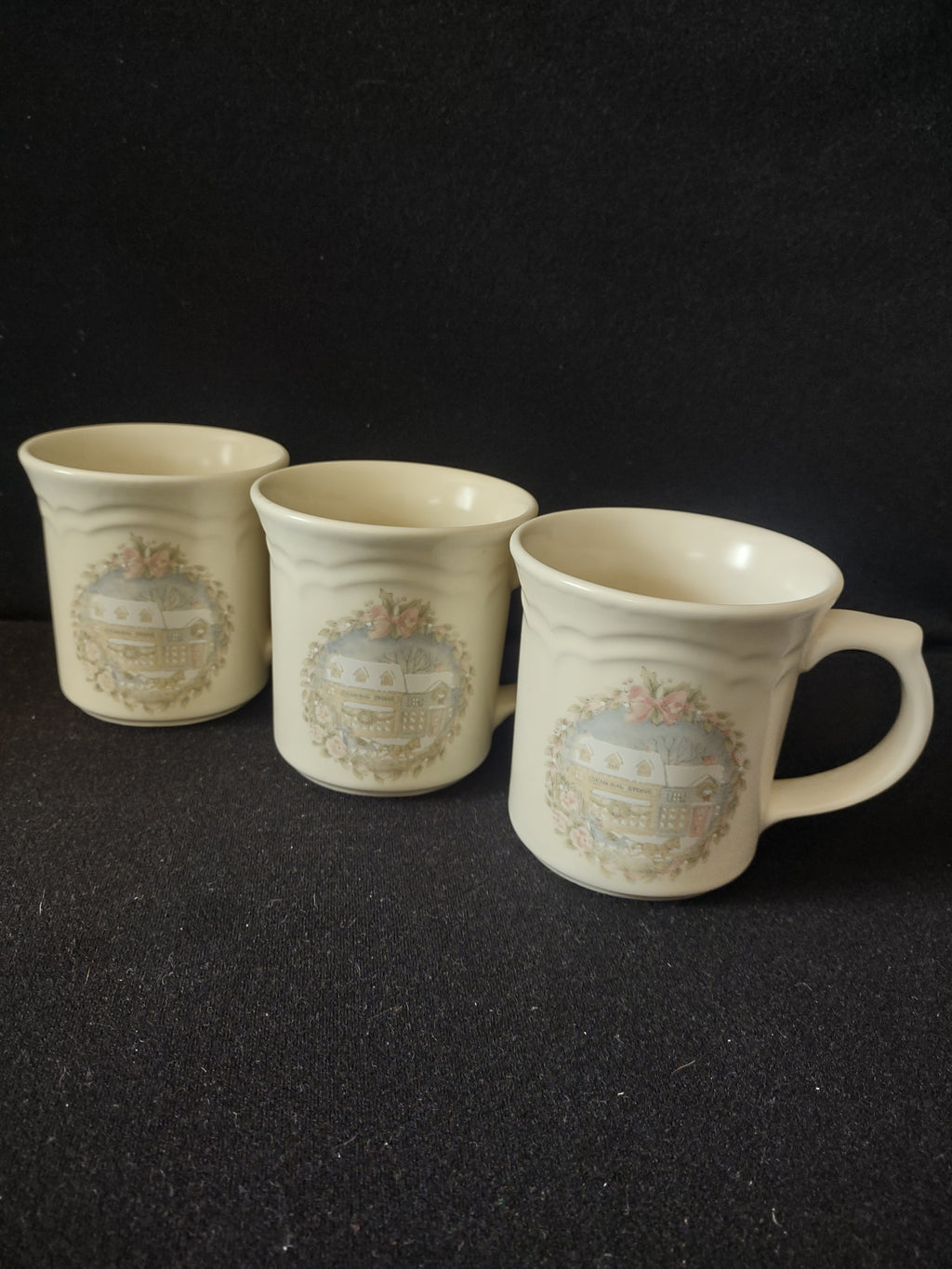 Vintage Pfaltzgraff Stoneware Mugs Heirloom Cottagecore Set Of 3 (6326)