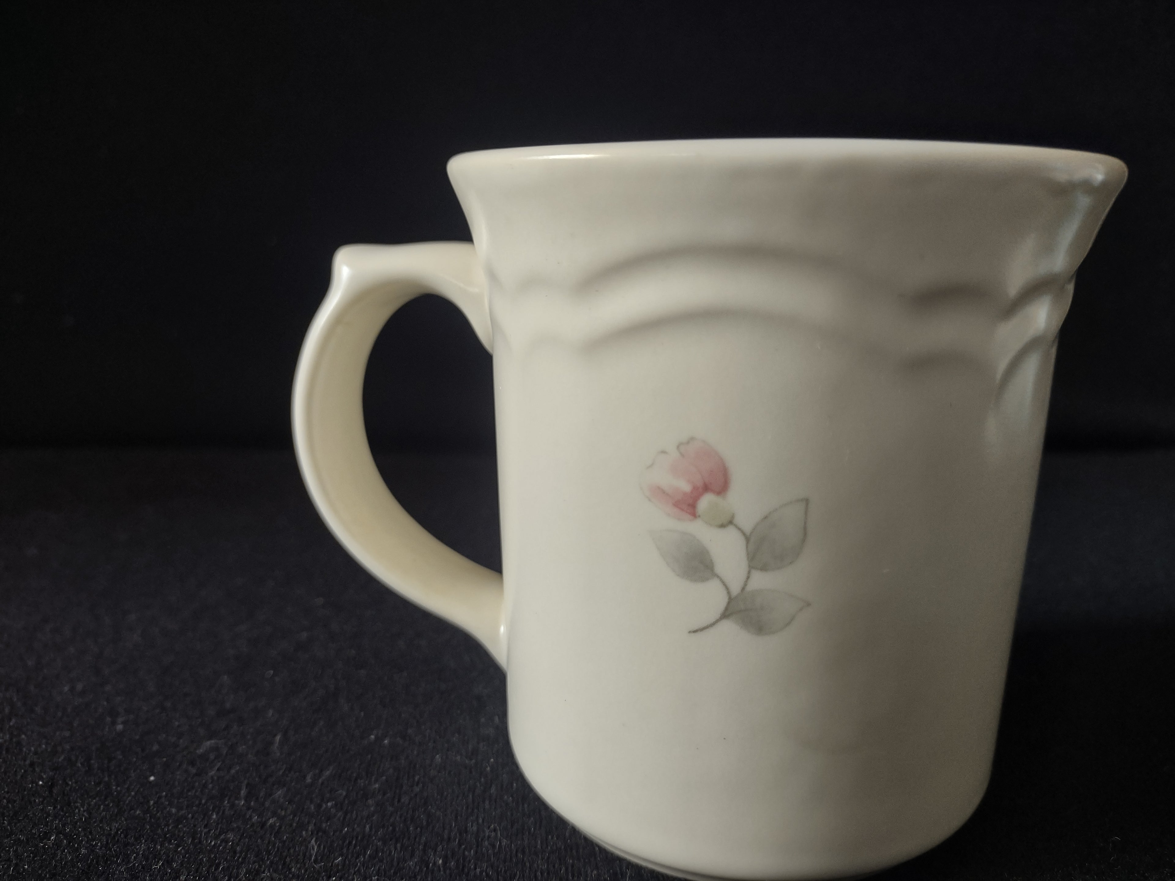 Vintage Pfaltzgraff Stoneware Mugs Heirloom Cottagecore Set Of 3 (6326)