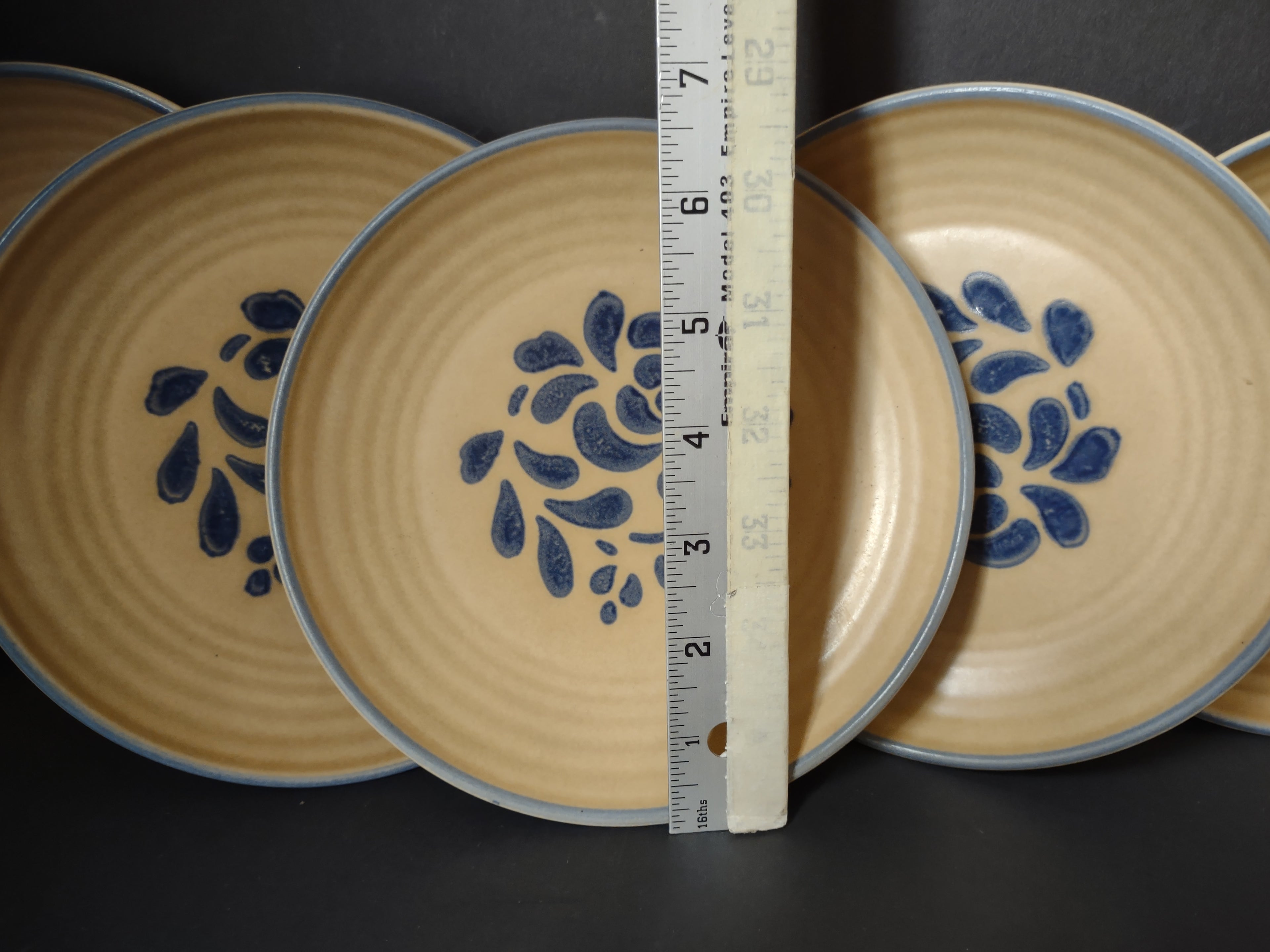 Vintage Pfaltzgraff Village Blue & Cream Small Plates Set of 5 USA [6370]