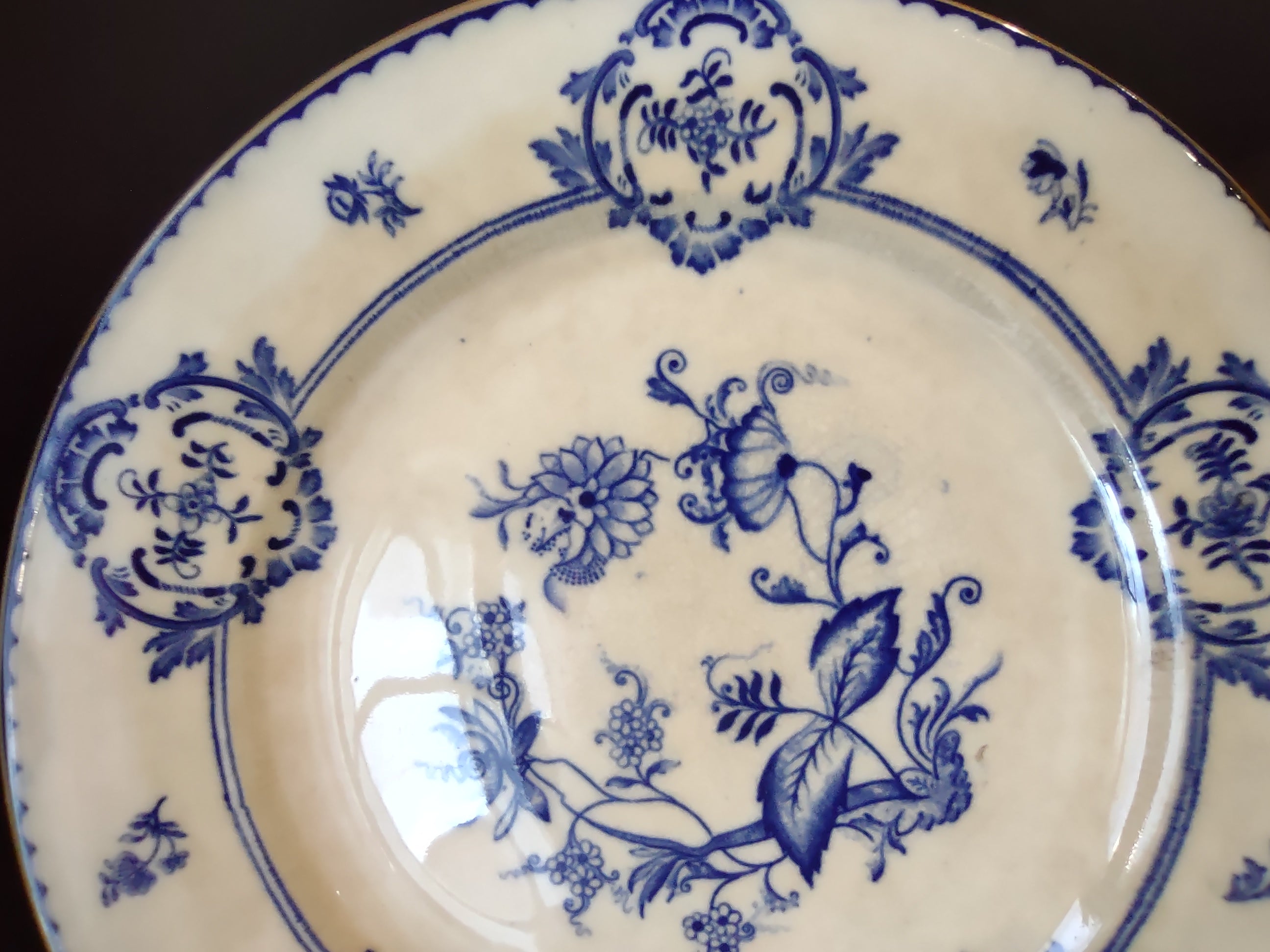 Vintage Stoke China England Blue White Floral Transfer Plate Gold Rim [6372]