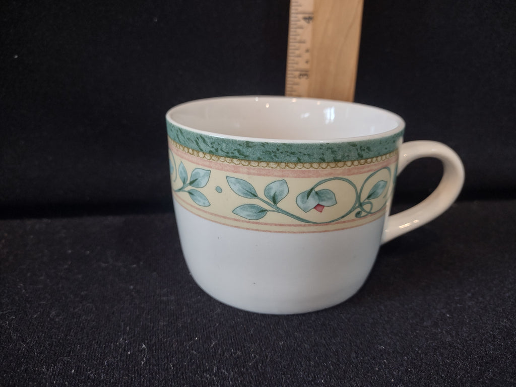 Vintage Pfaltzgraff French Quarter Mug Cream Green Floral [6330]