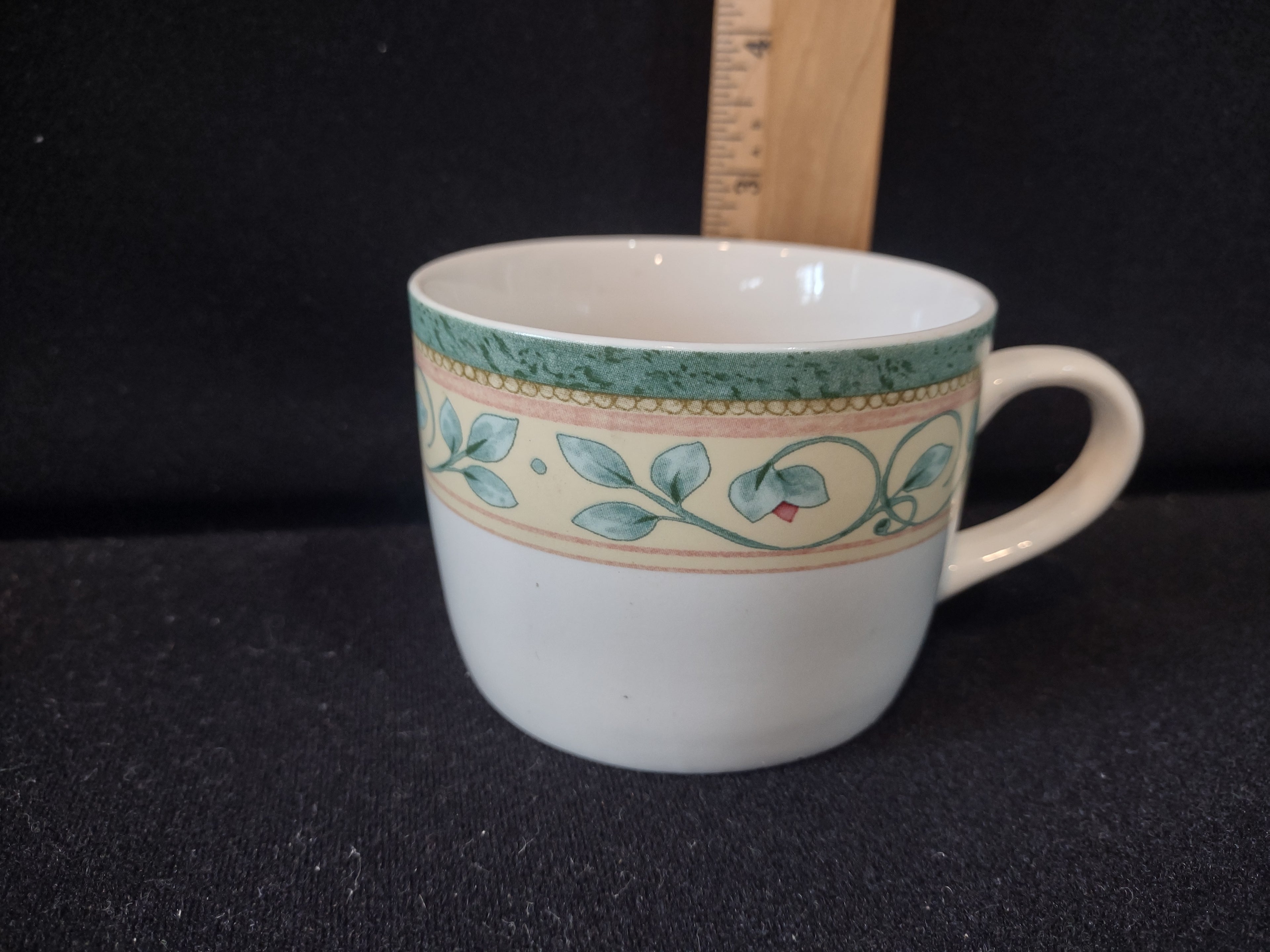 Vintage Pfaltzgraff French Quarter Mug Cream Green Floral [6330]