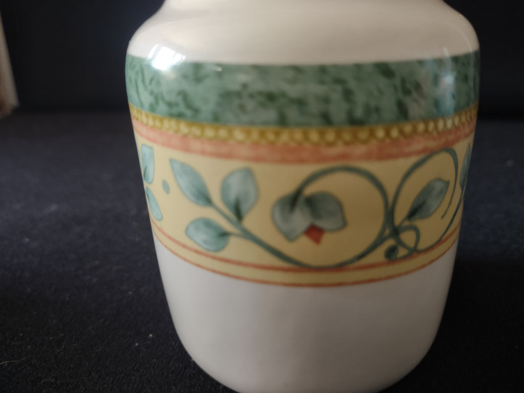 Vintage Pfaltzgraff French Quarter Salt & Pepper Shaker Set [6331]