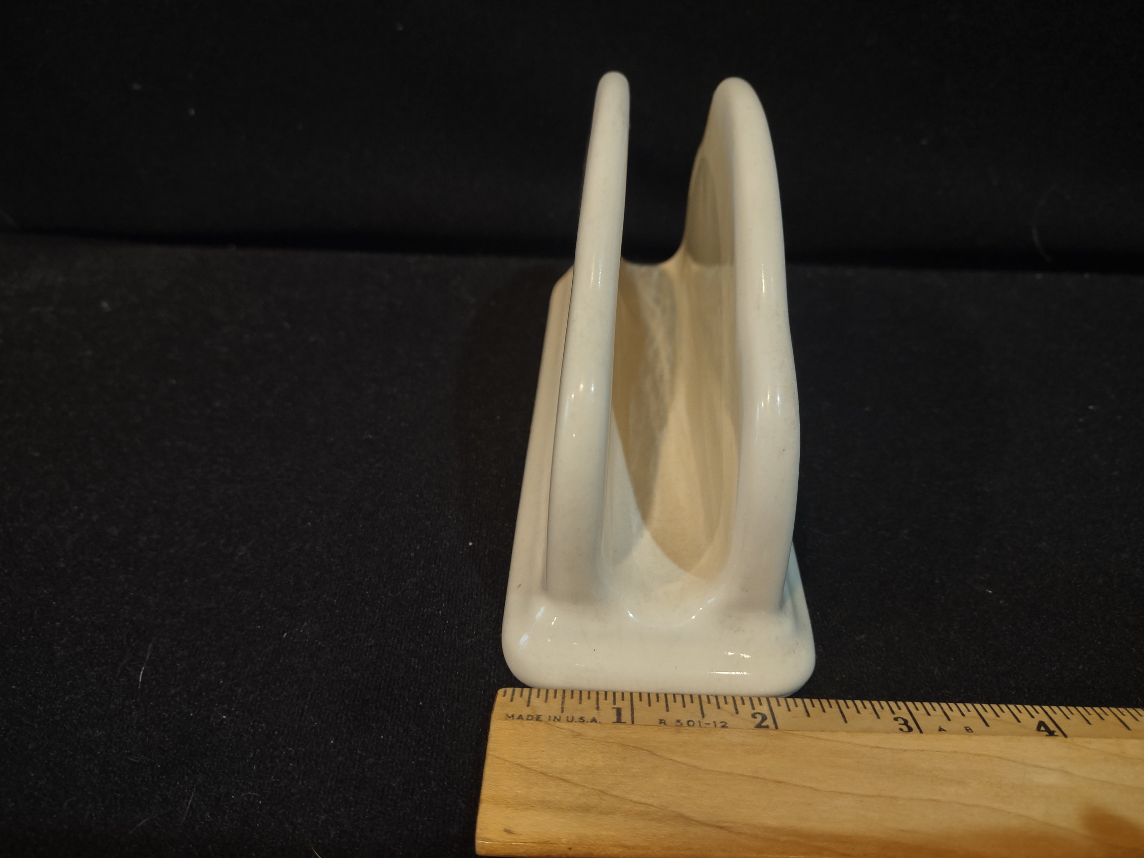 Vintage Pfaltzgraff Trousseau Napkin Holder Ceramic Cottagecore [6334]