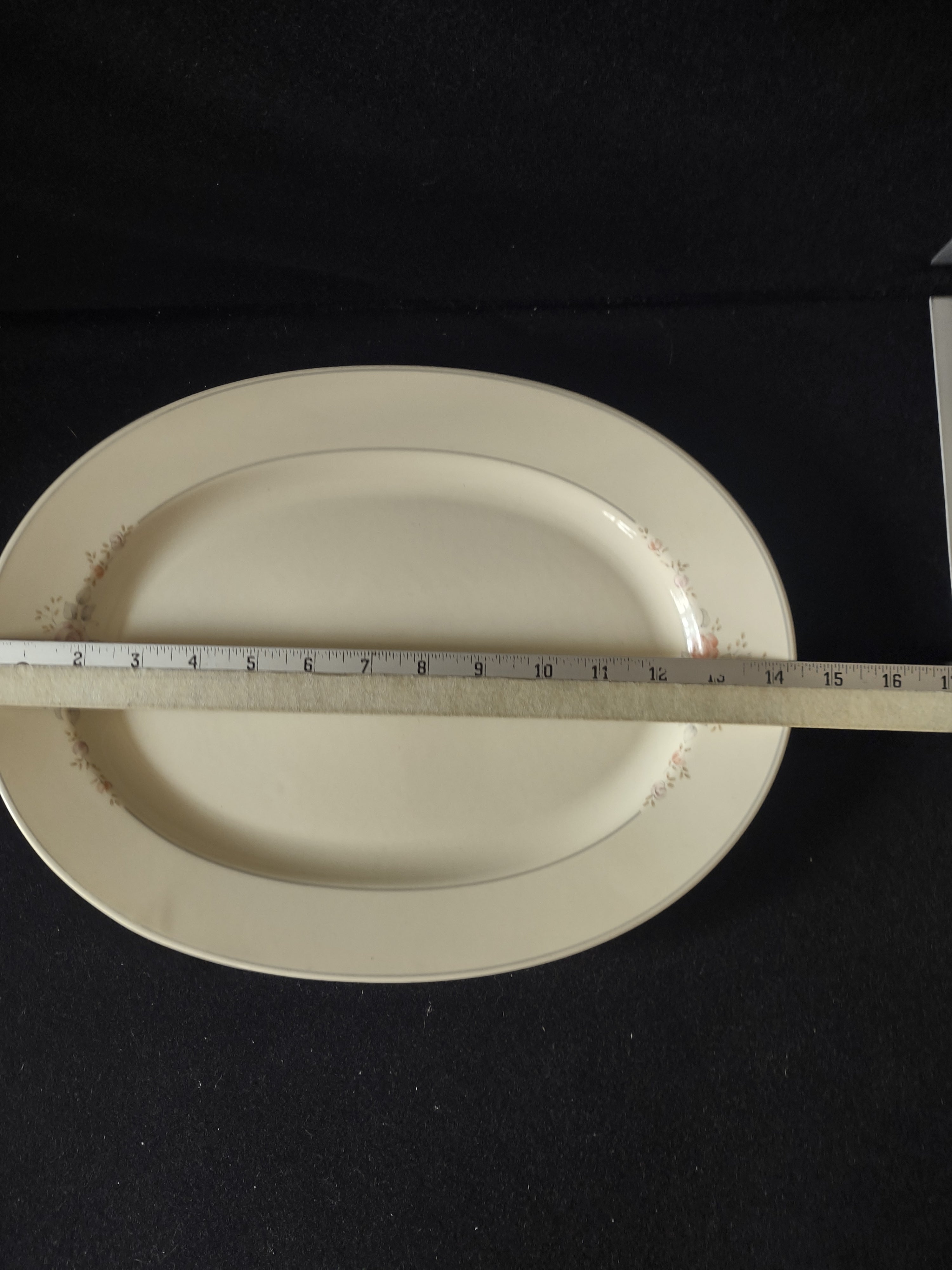 Vintage Pfaltzgraff Trousseau Oval Serving Platter Pink Roses Cream [6383]