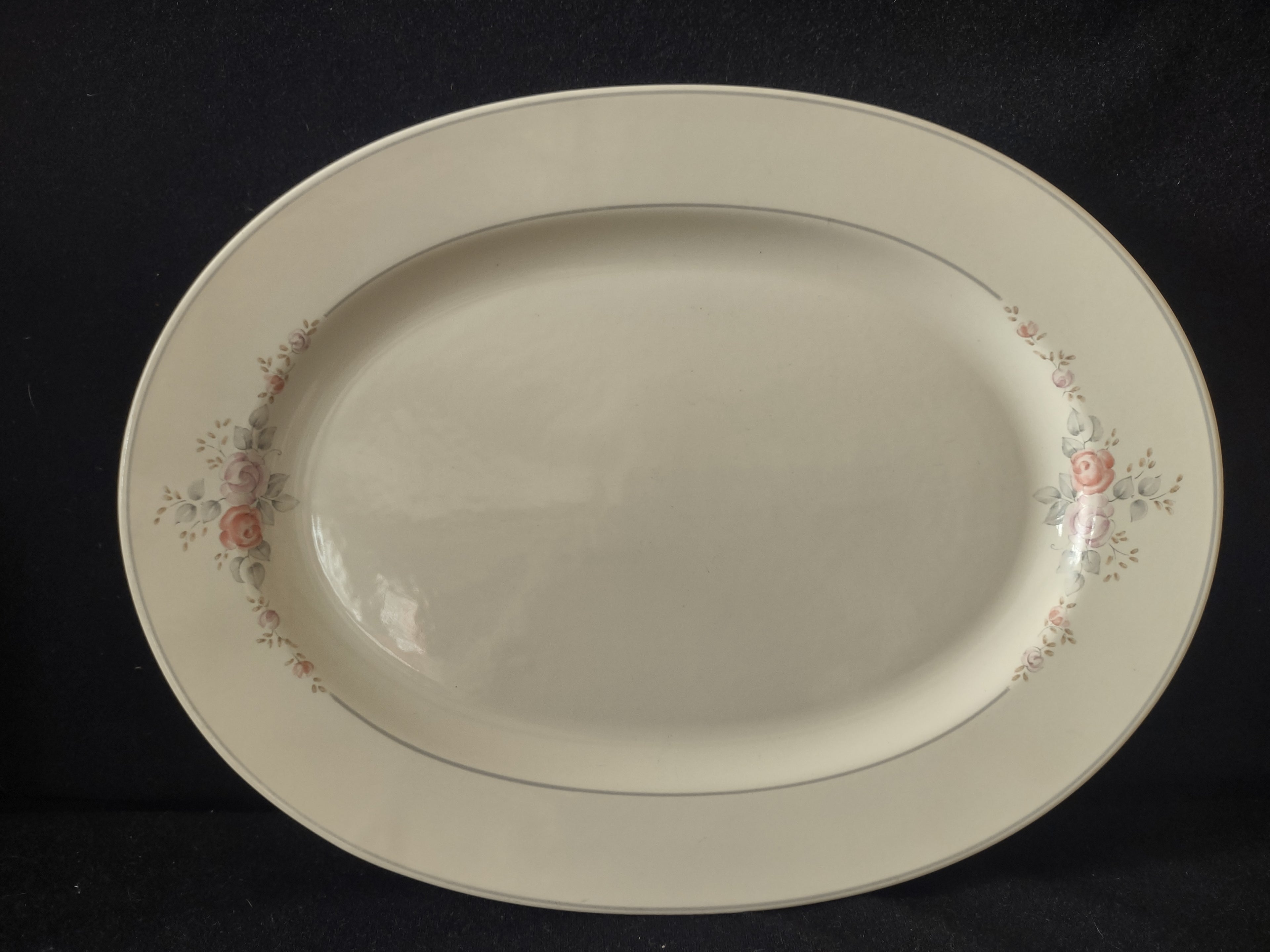 Vintage Pfaltzgraff Trousseau Oval Serving Platter Pink Roses Cream [6383]