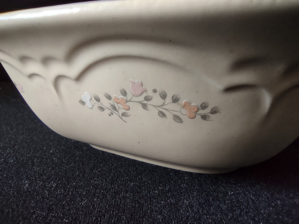 Vintage Pfaltzgraff Remembrance Heart Dish Trinket Bowl Floral Pink Cream [6389]