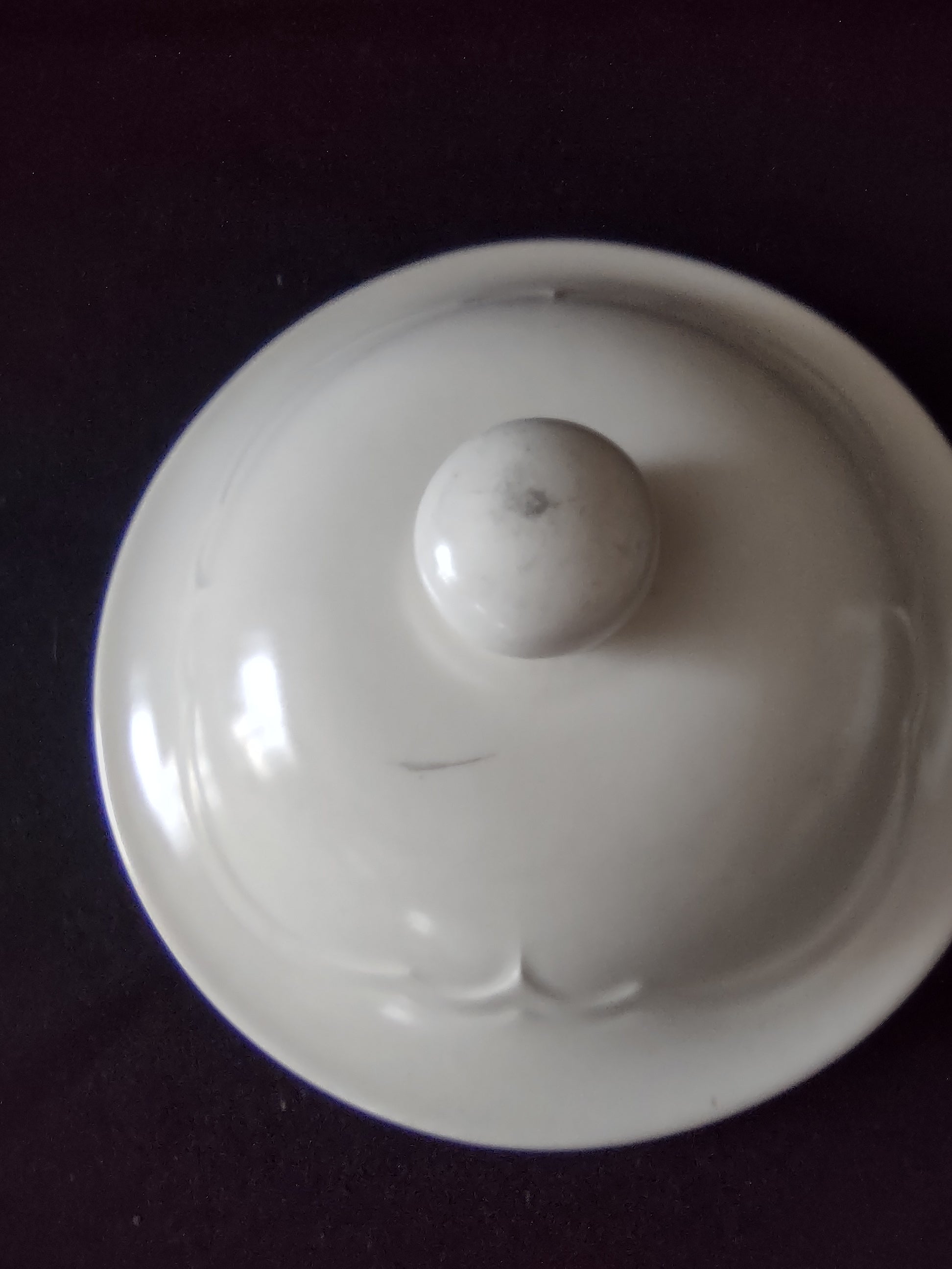 Vintage Pfaltzgraff Tea Rose Covered Casserole Bowl Pink Blue Floral Cream USA [6393]