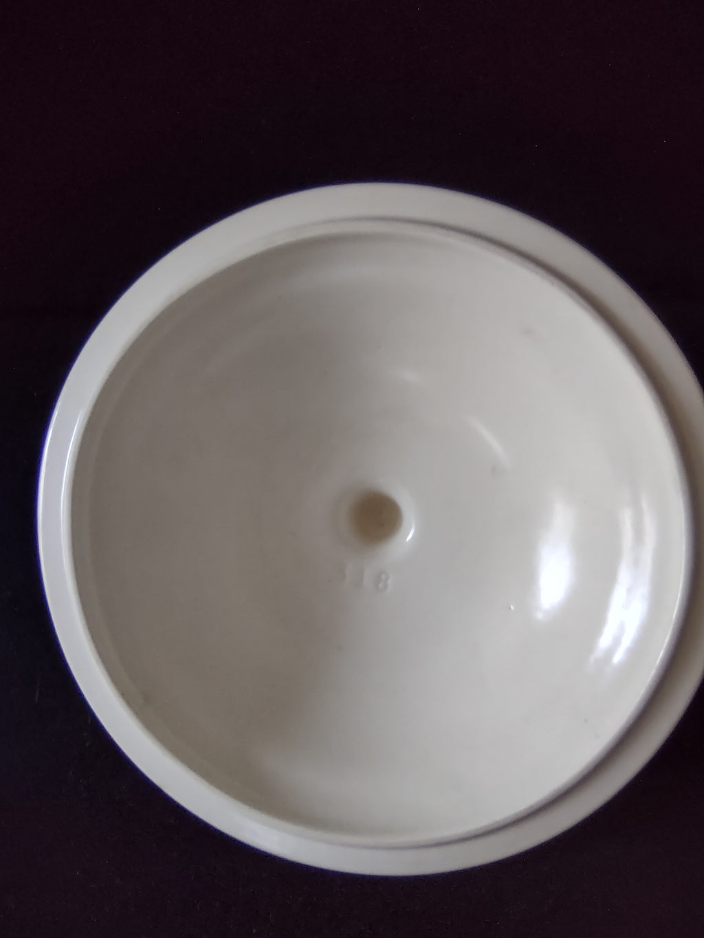 Vintage Pfaltzgraff Tea Rose Covered Casserole Bowl Pink Blue Floral Cream USA [6393]