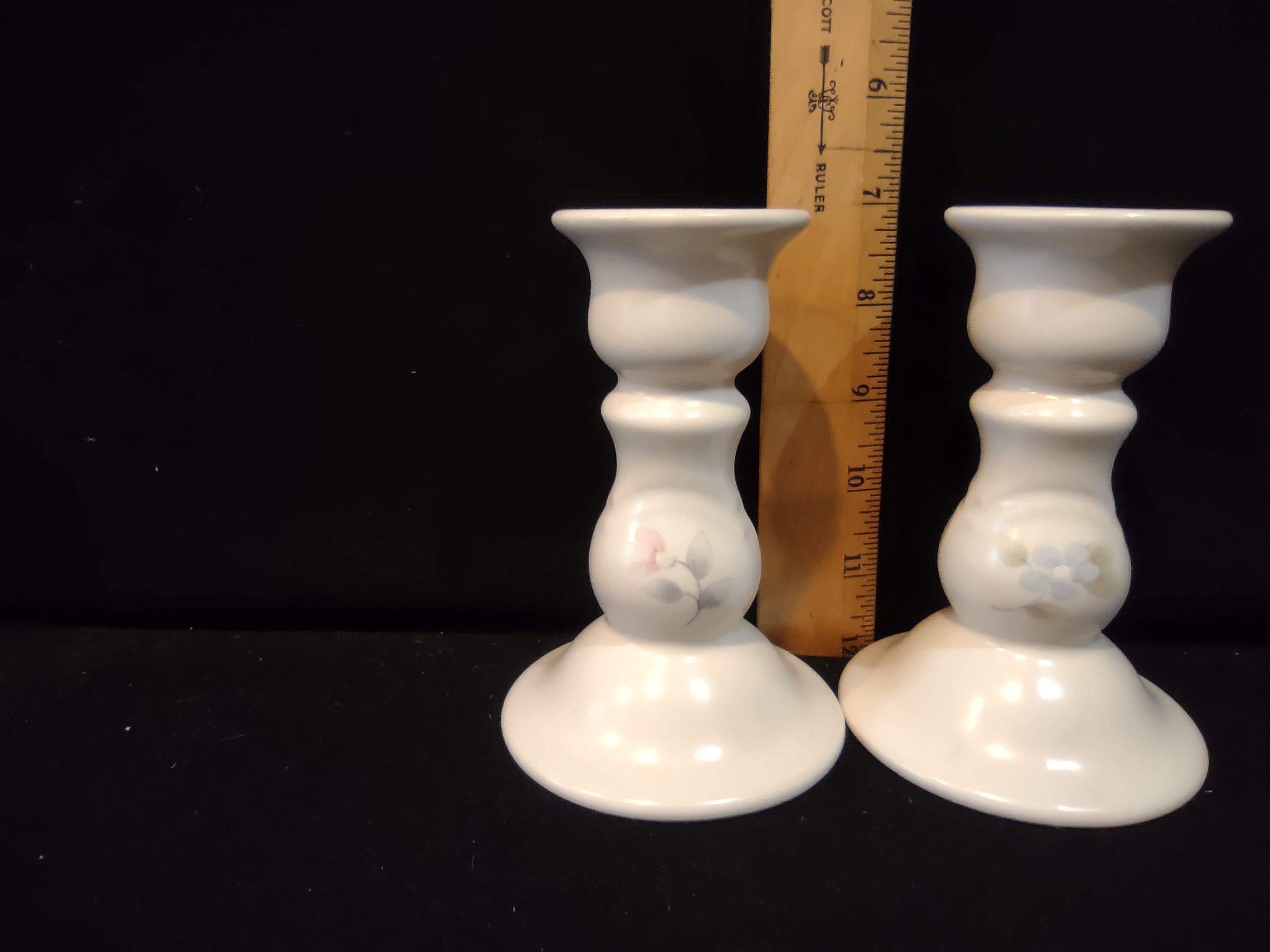 Vintage Pfaltzgraff Tea Rose Ceramic Candlestick Holders Pair Embossed Floral [6400]