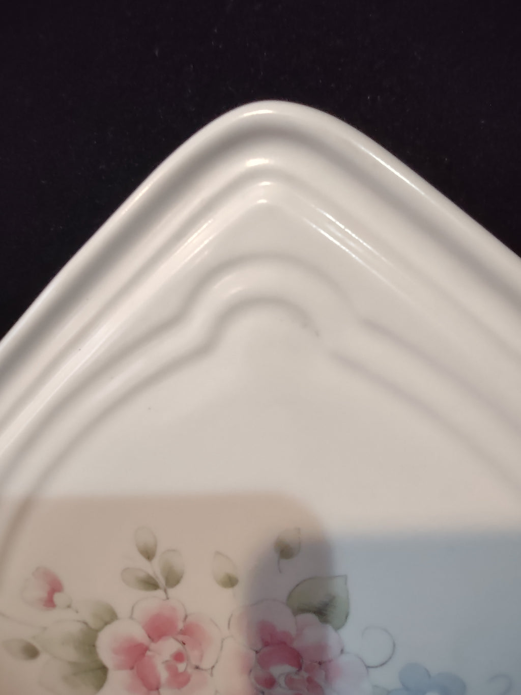 Vintage Pfaltzgraff Tea Rose Wall Hanging Trivet Hot Plate Pink Blue [6401]