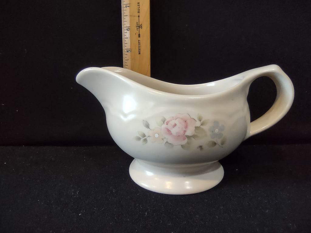 Vintage Pfaltzgraff Tea Rose Gravy Boat Pink Floral Gray Footed [6403]