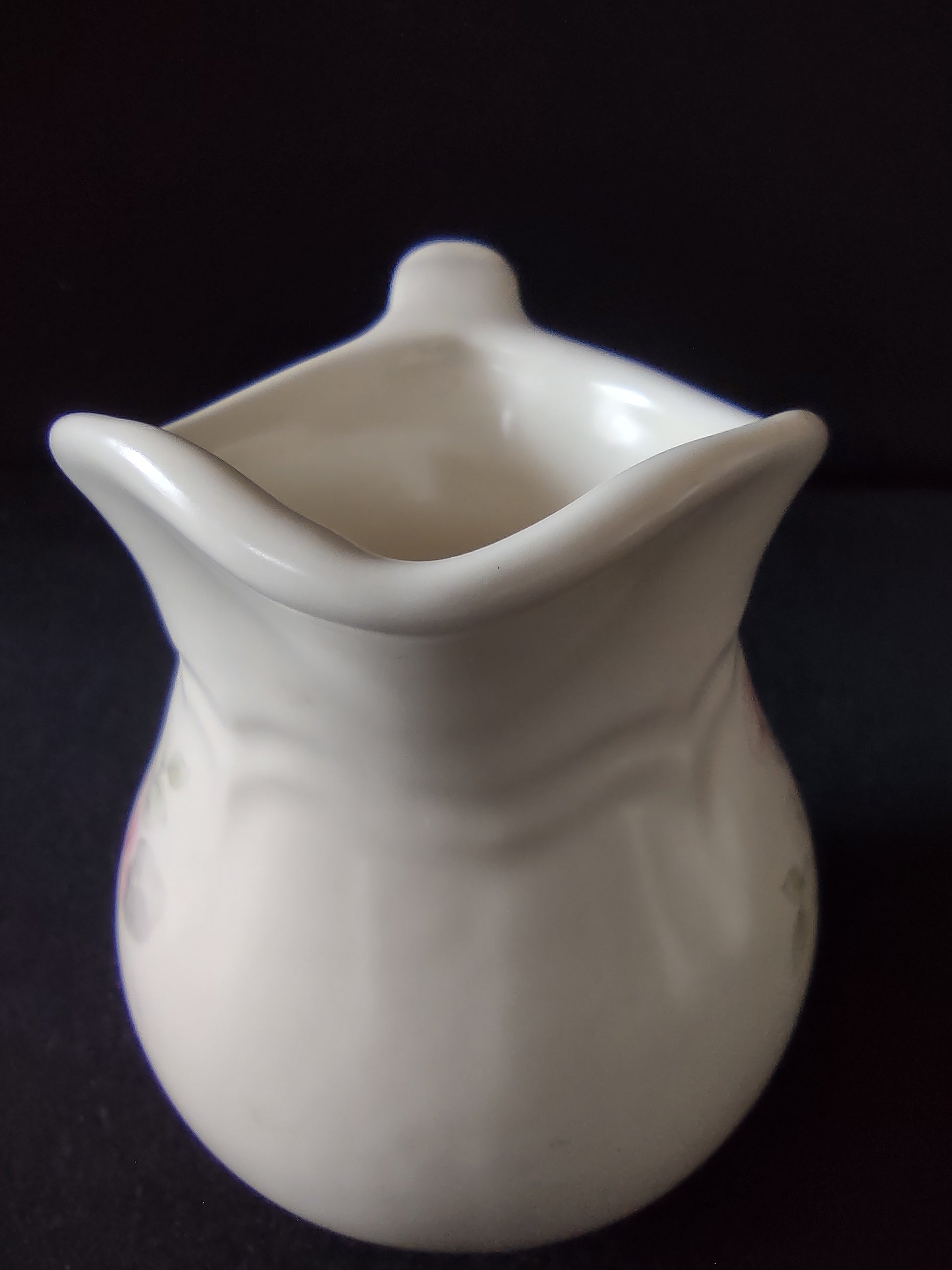 Vintage Pfaltzgraff Tea Rose Creamer Pitcher Pink Roses Cream Stoneware [6406]