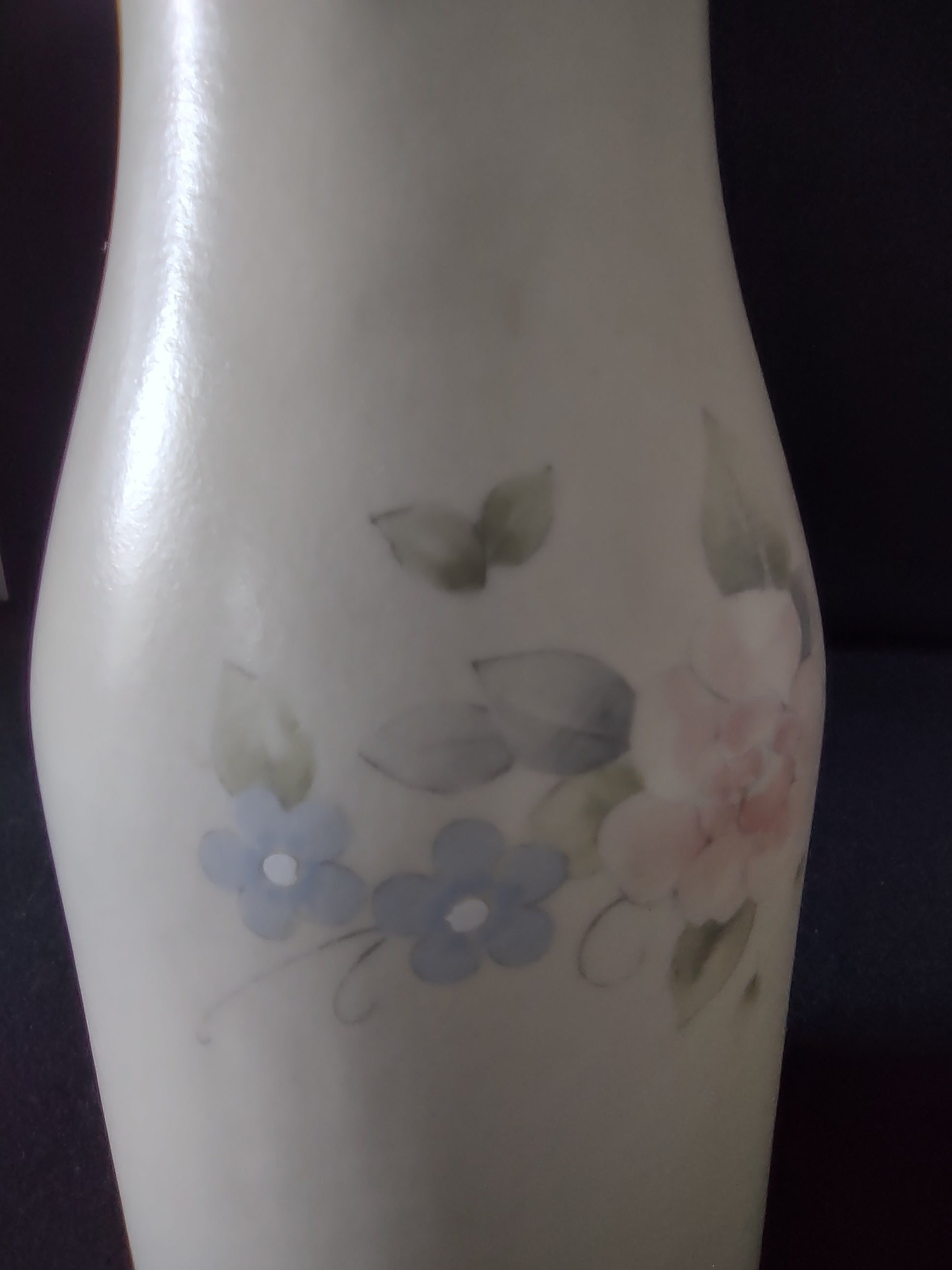 Vintage Pfaltzgraff Tea Rose Ceramic Milk Bottle Vase Pink Roses USA [6407]