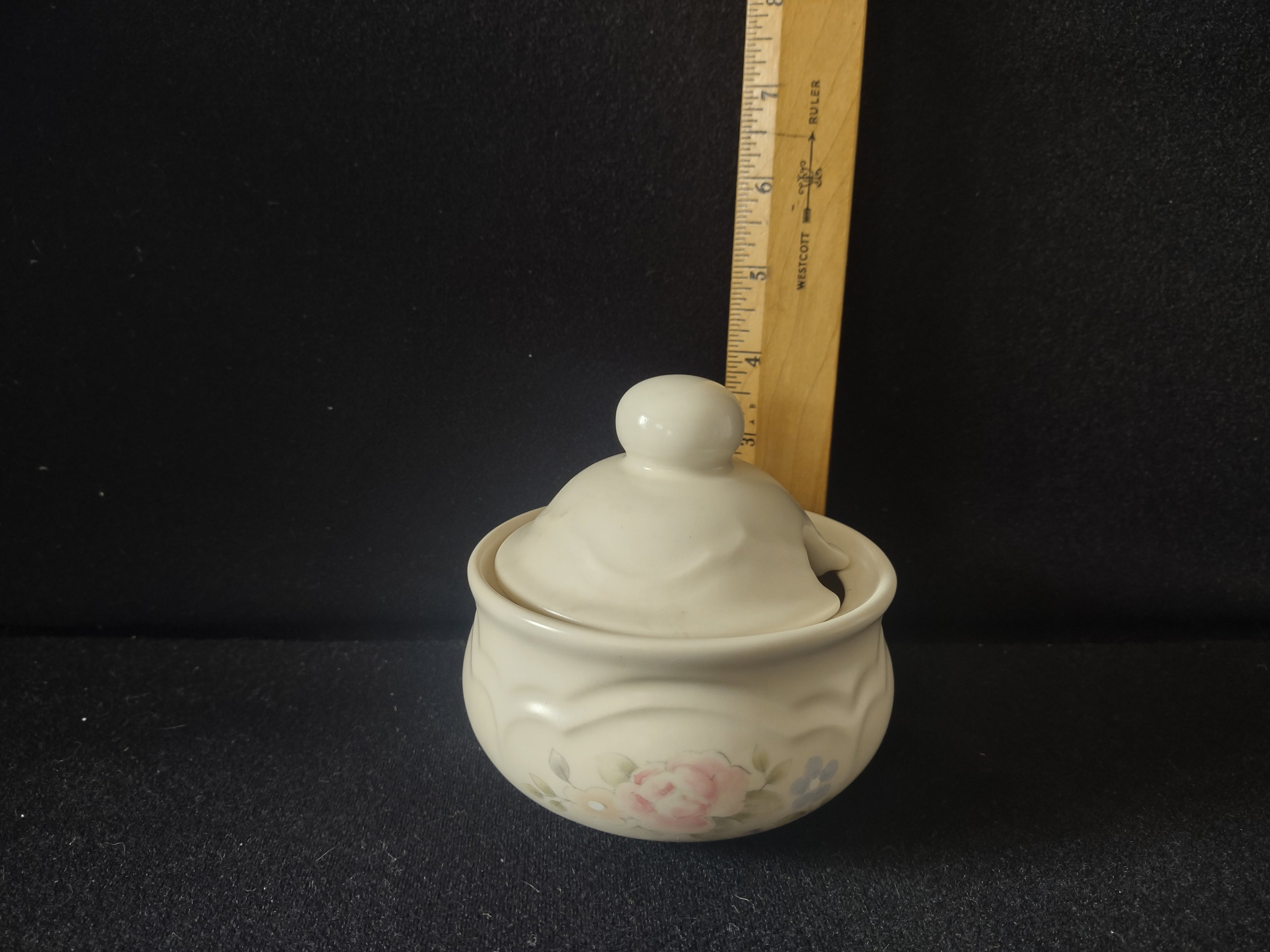 Vintage Pfaltzgraff Tea Rose Lidded Sugar Bowl Pink Floral [6409]
