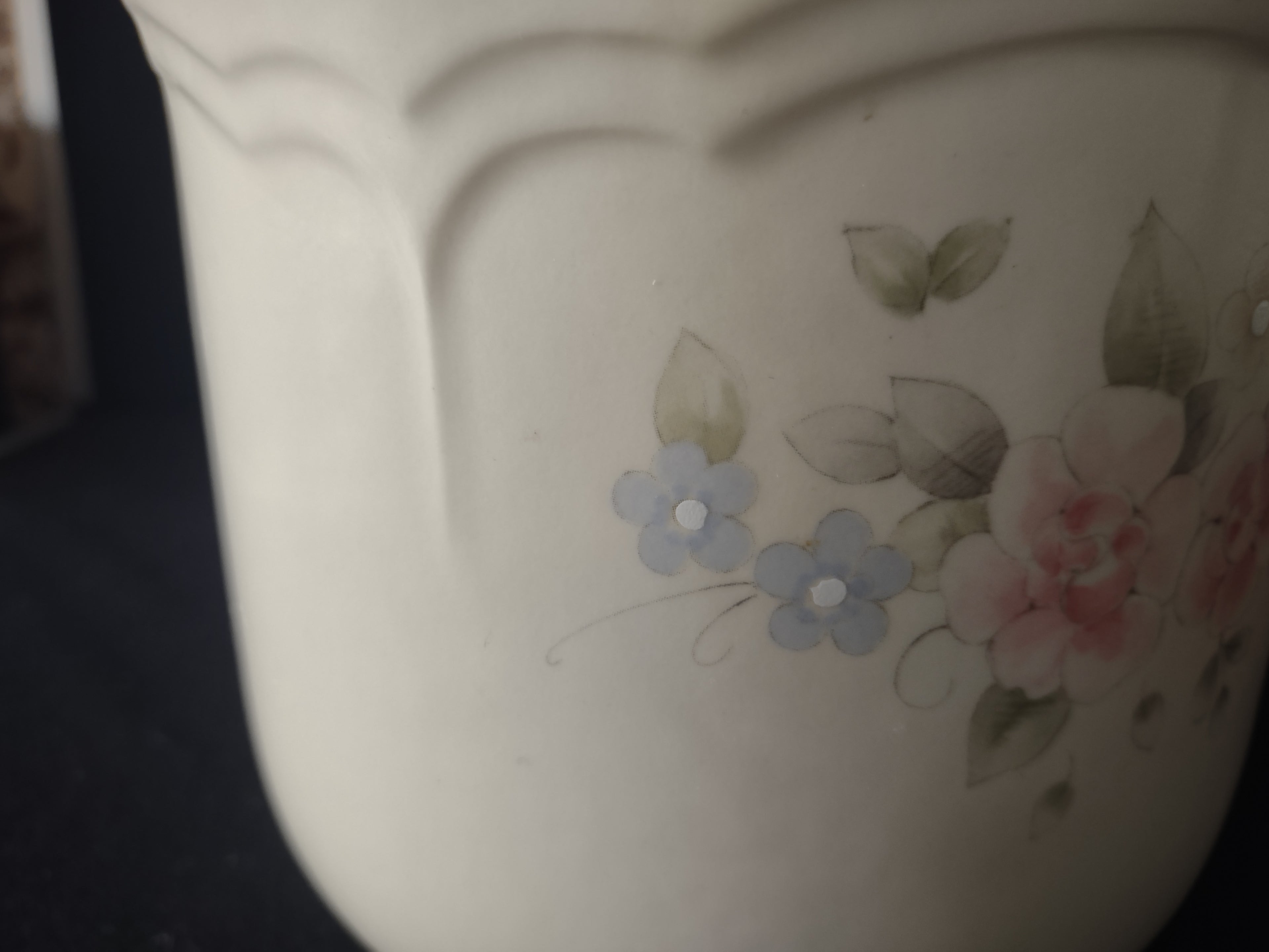 Vintage Pfaltzgraff Tea Rose Canister 2 Qt Lidded Jar Pink Floral USA [6411]