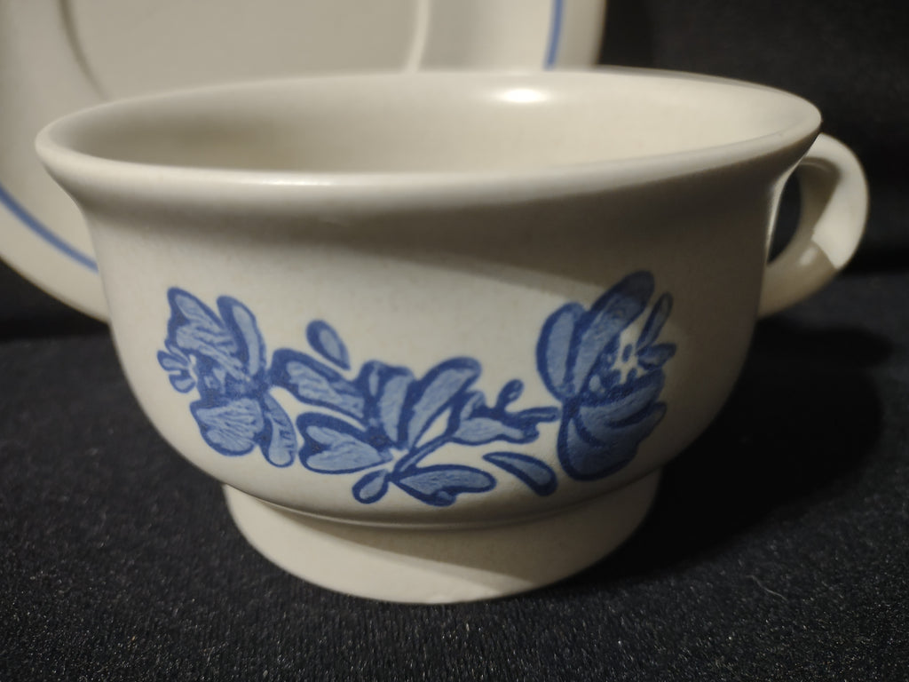 Vintage Pfaltzgraff Yorktowne Blue Floral Cup & Saucer Set of 2 [6413]